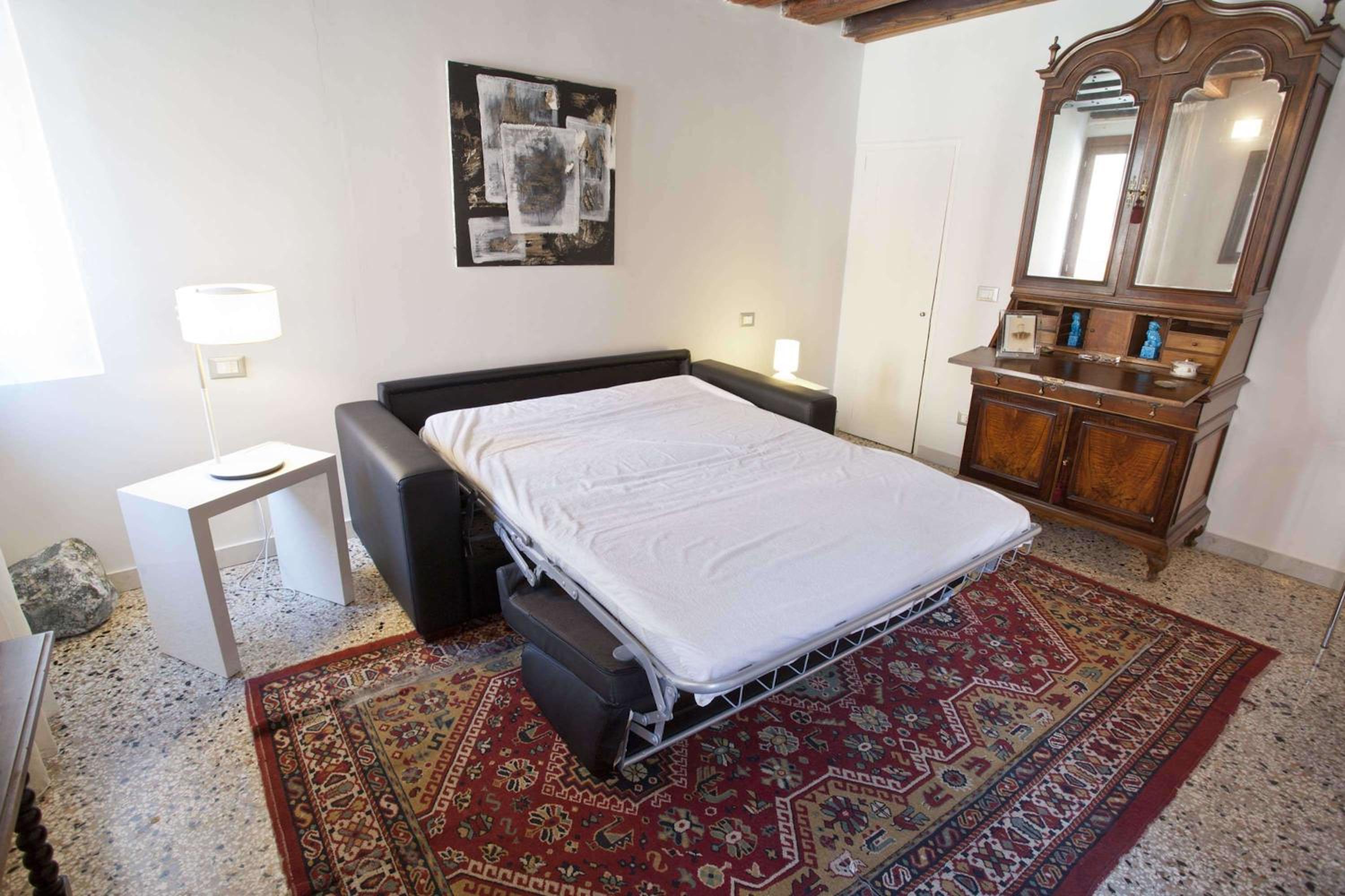 Apartment with Terrace photo 3