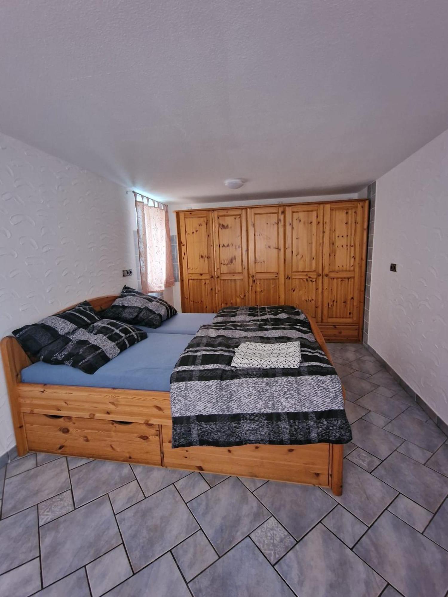 Three-Bedroom Apartment photo 2