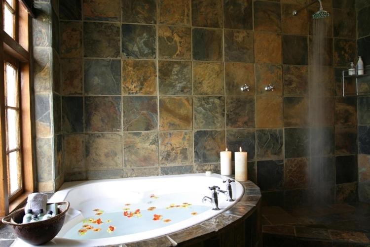 Honeymoon Suite - Photo 12