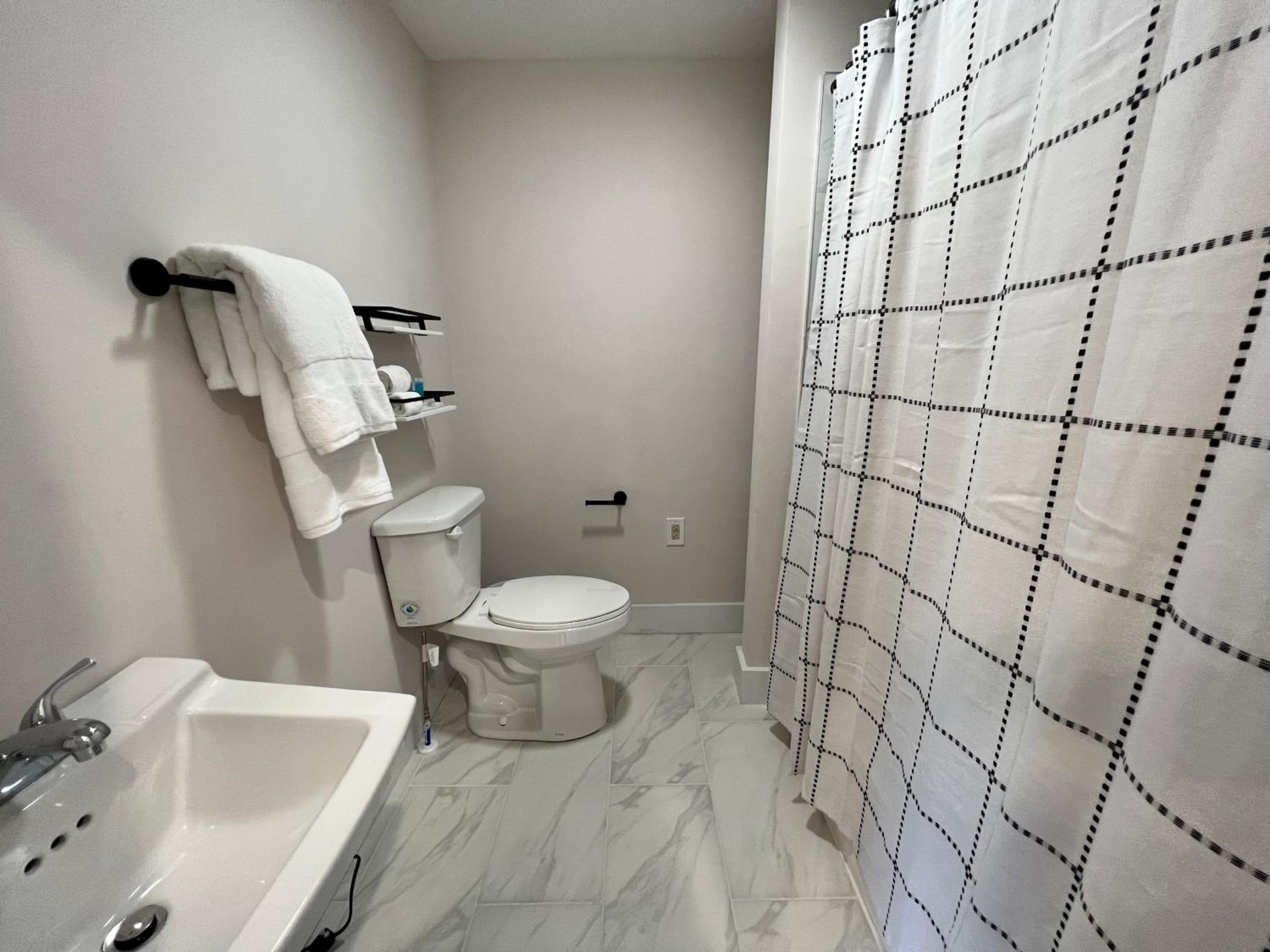 Triple Room - Photo 5
