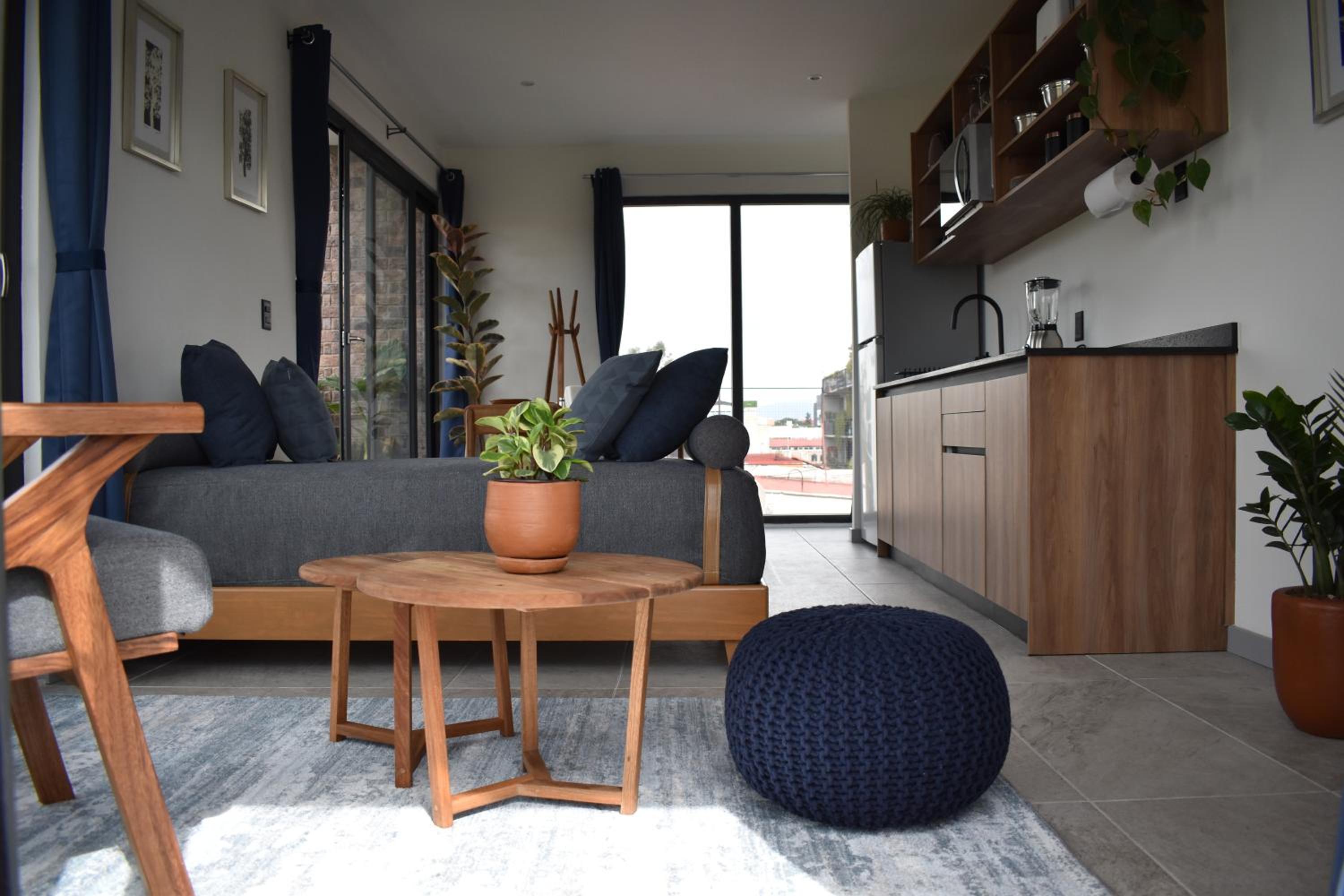 Superior Apartment With City View