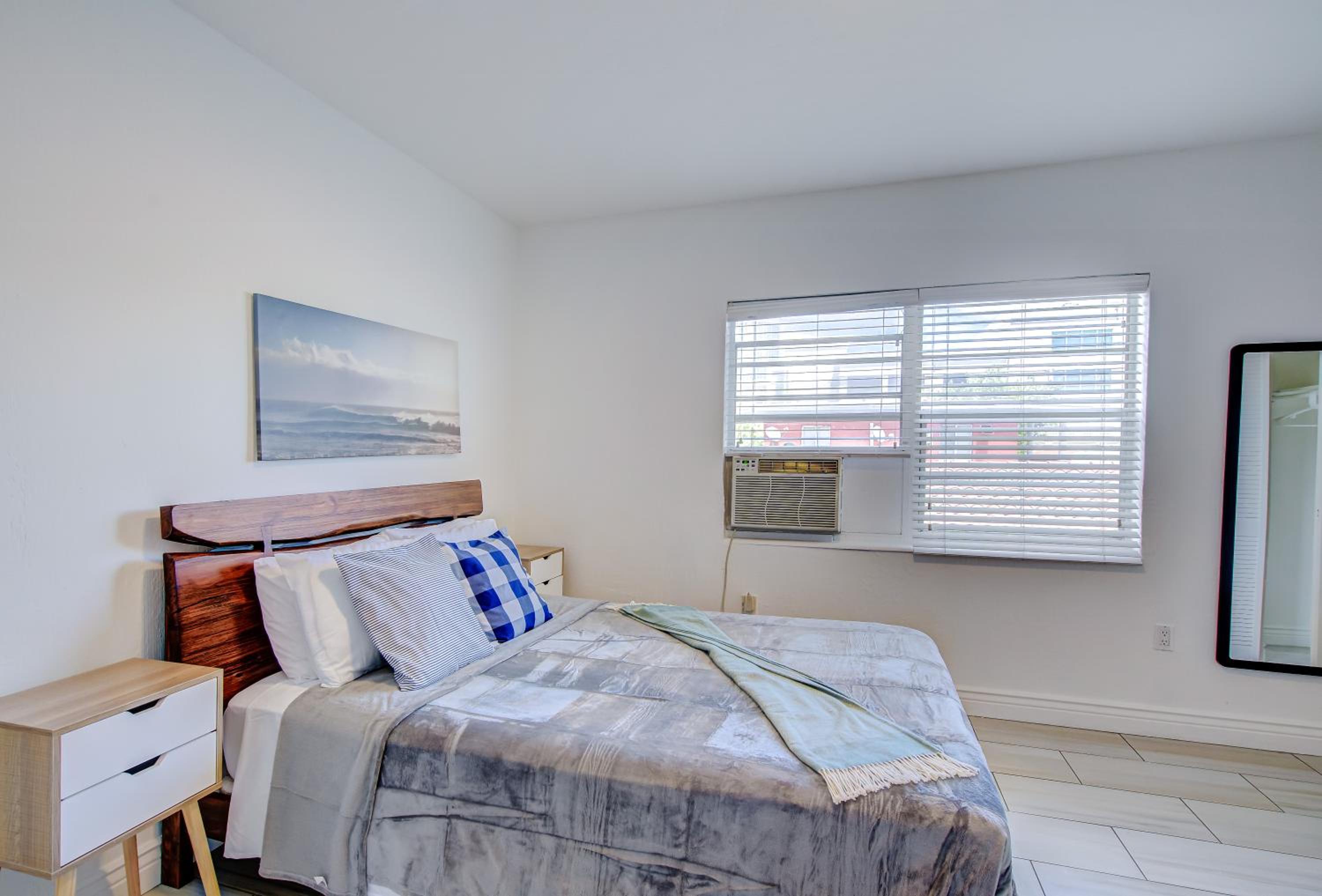 One-Bedroom Apartment With Balcony photo 1