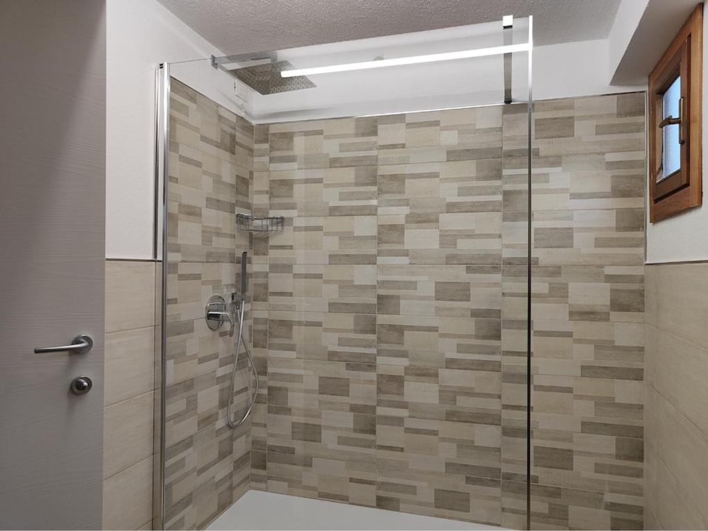 Budget Double Room photo 3