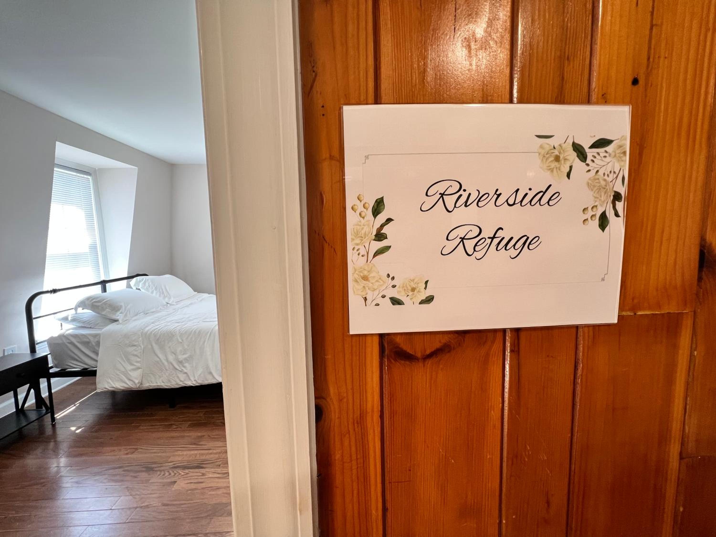 Small Double Room - Photo 1