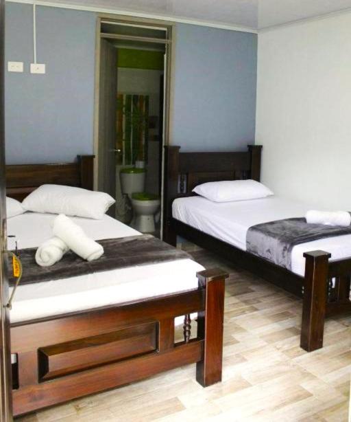 Twin Room with Private Bathroom photo 1