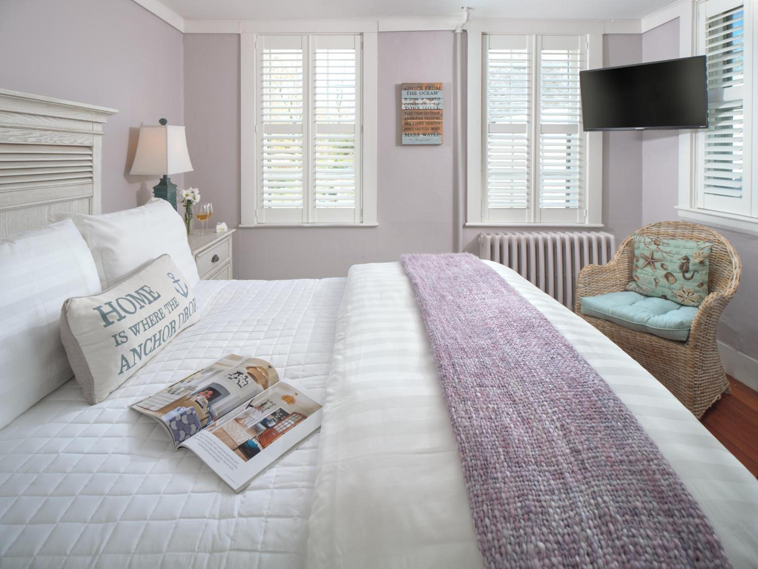 Standard Queen Room photo 2
