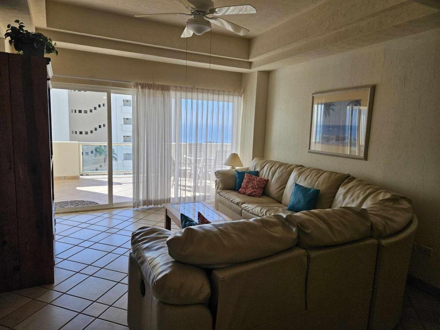 Two-Bedroom Apartment with Balcony and Sea View