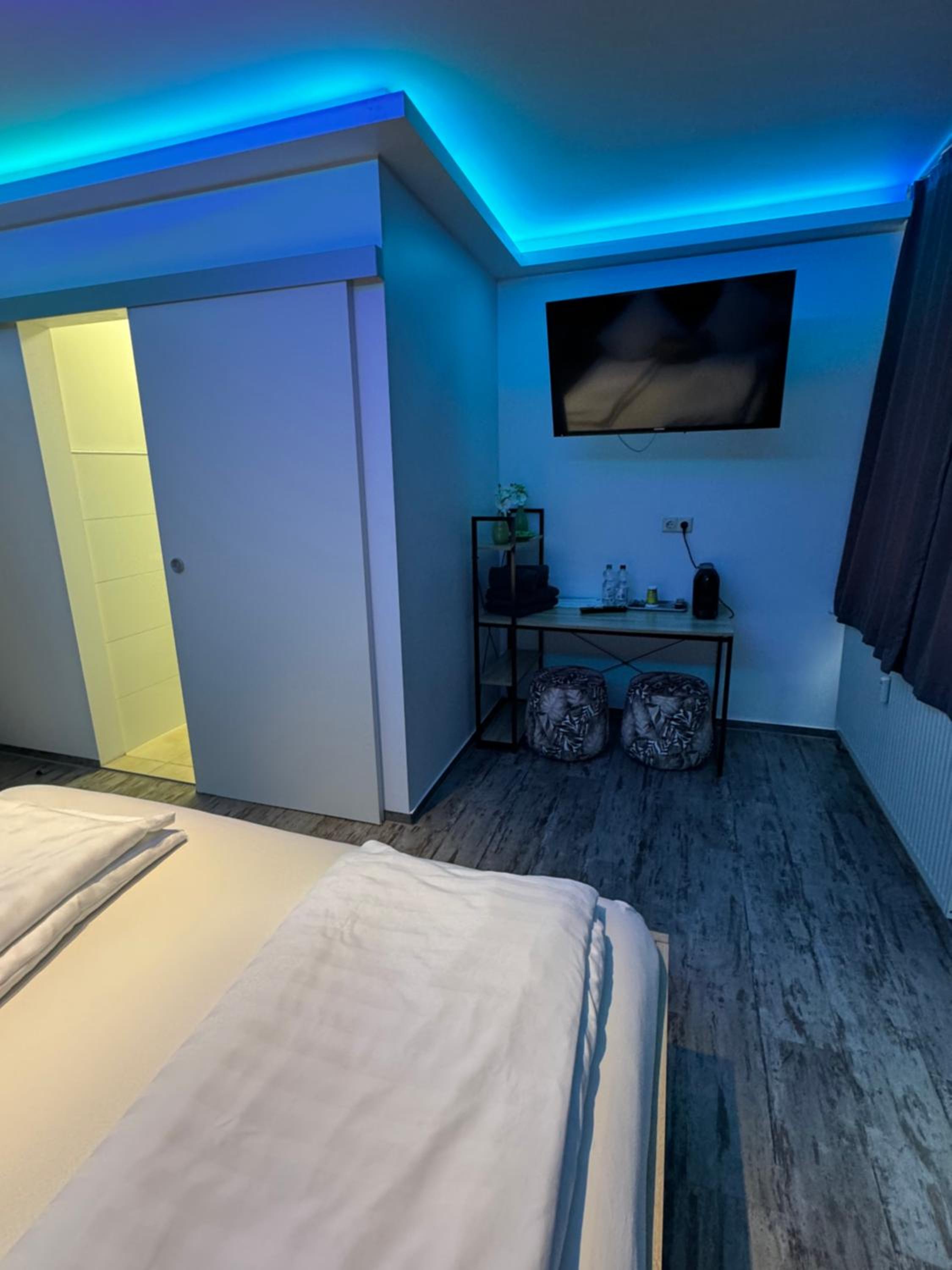 Deluxe Double Room - Photo 3