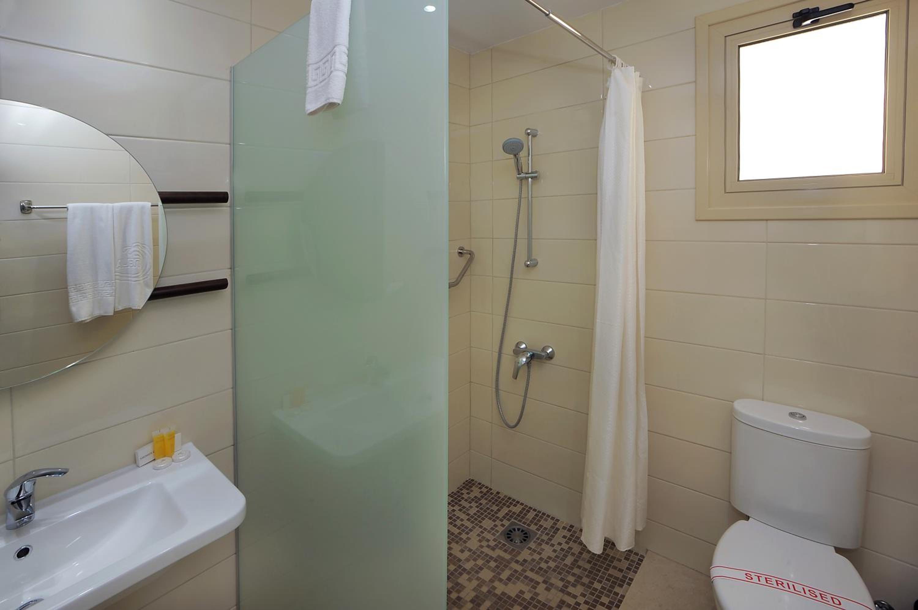 Junior Suite with Sea View photo 3
