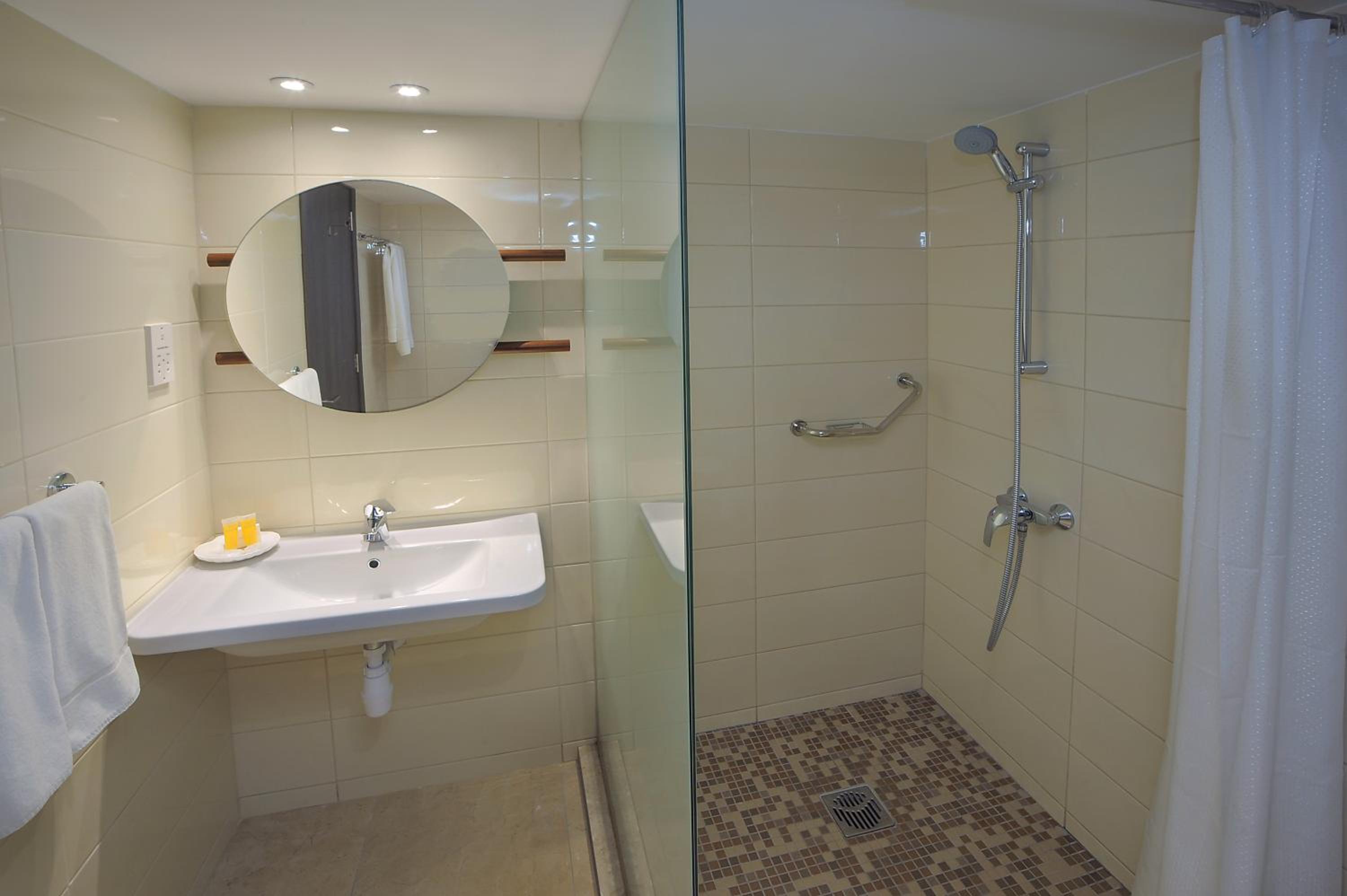 Junior Suite with Mountain View photo 2