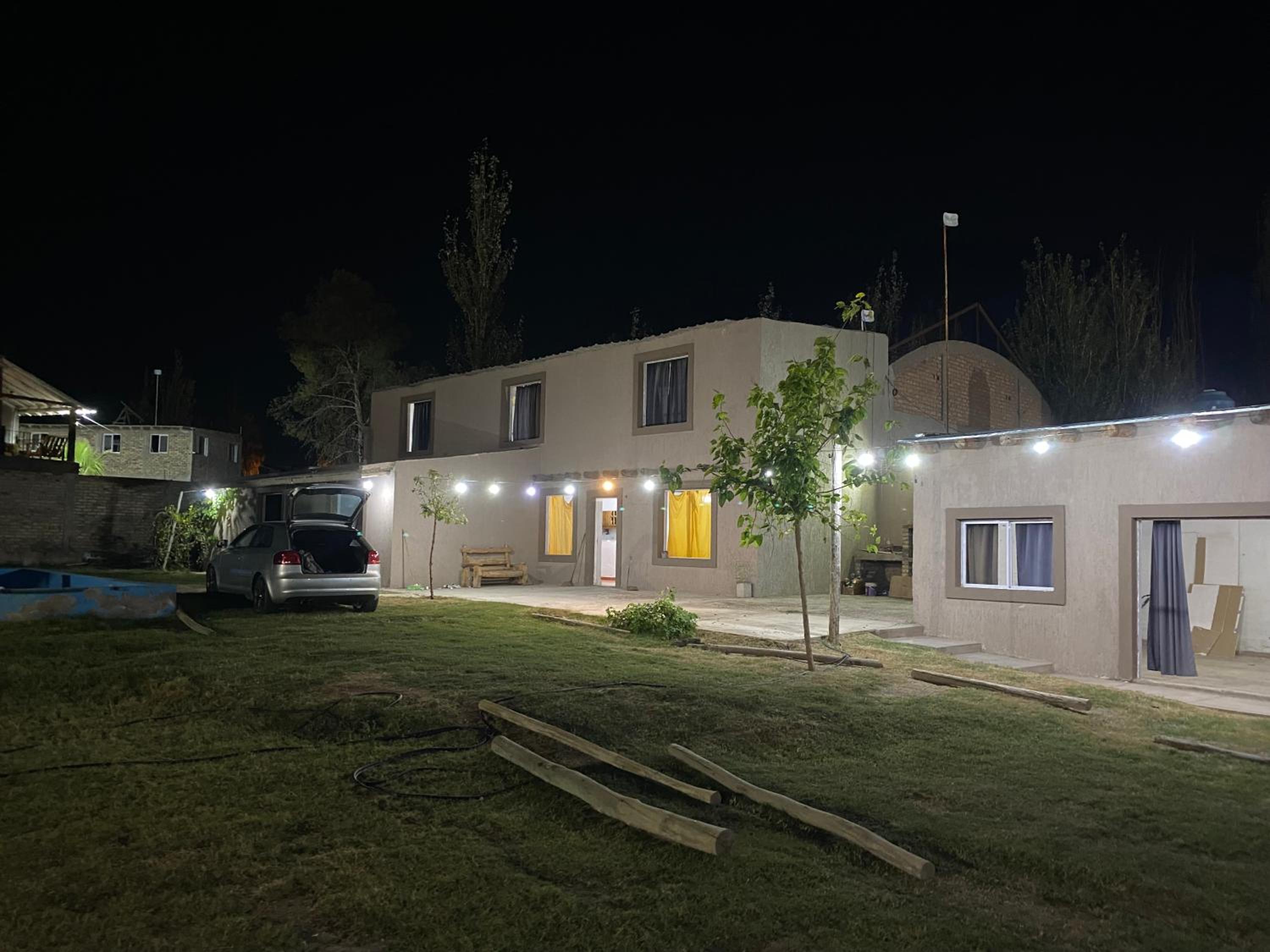 Three-Bedroom House photo 2