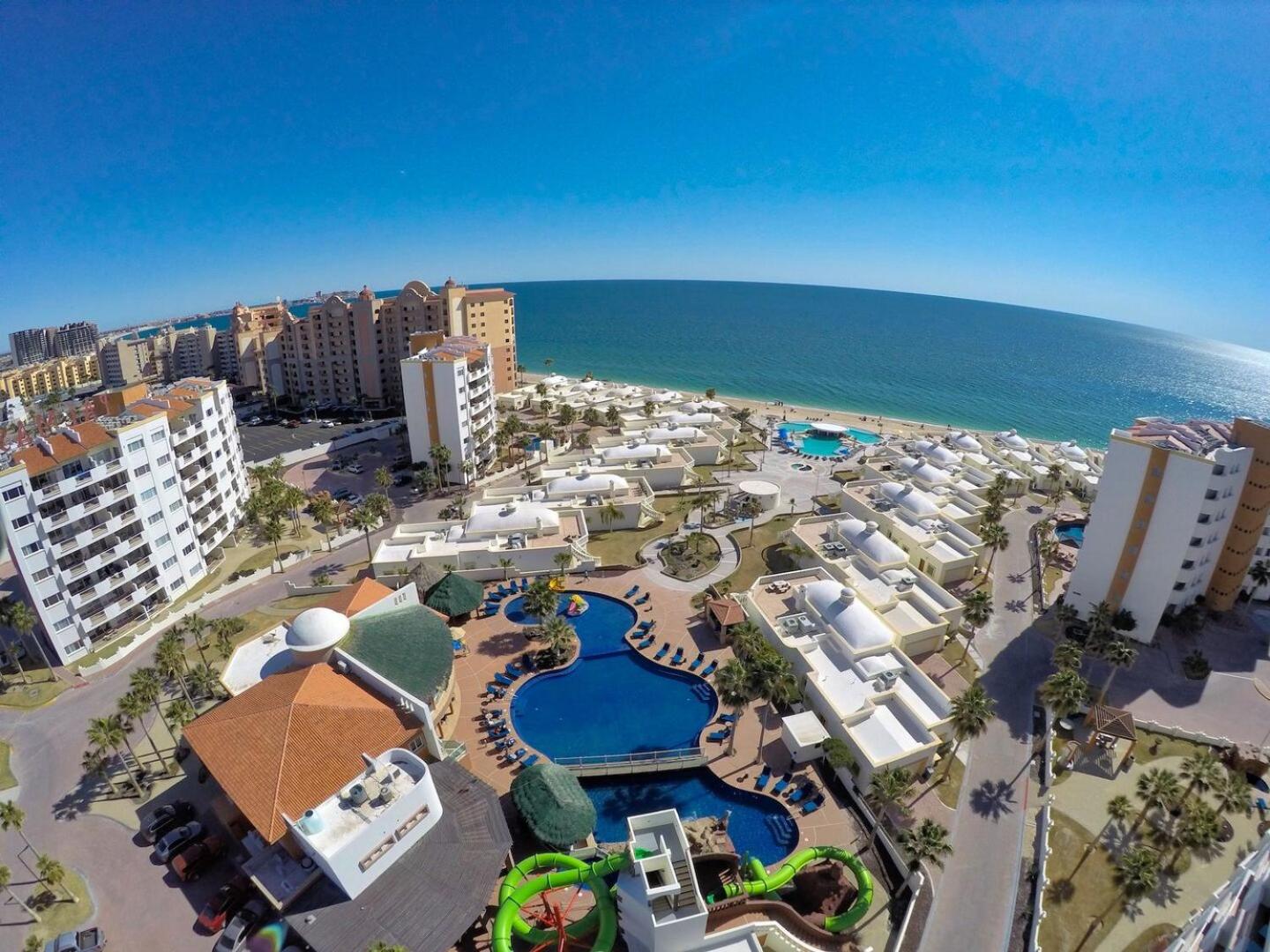 Two-Bedroom Apartment with Terrace and Sea View
