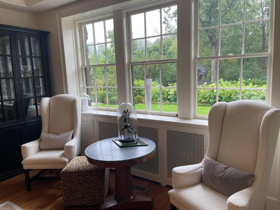 Villa photo 1