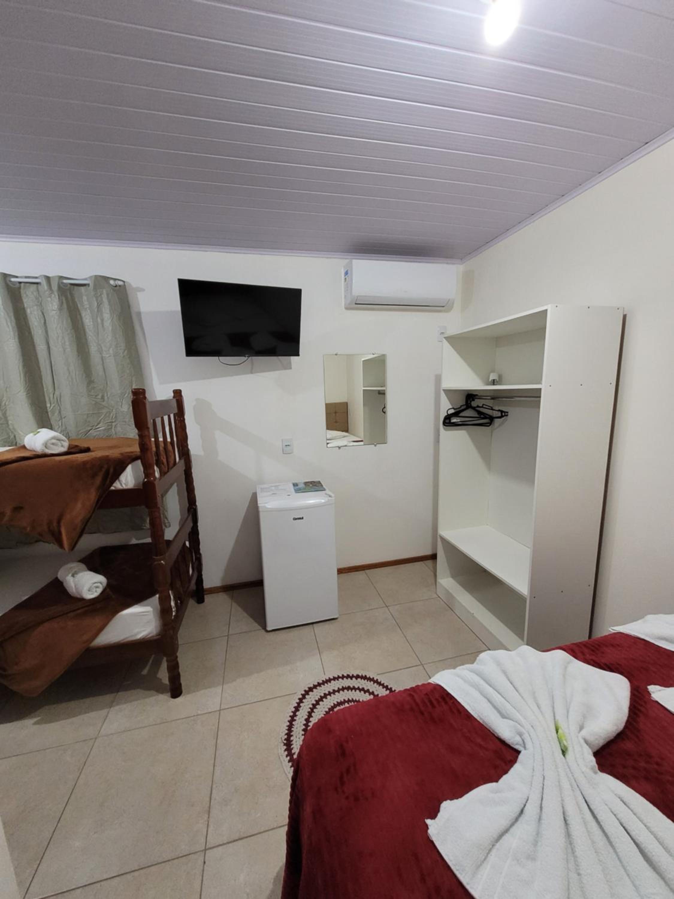 Deluxe Family Room - Photo 1