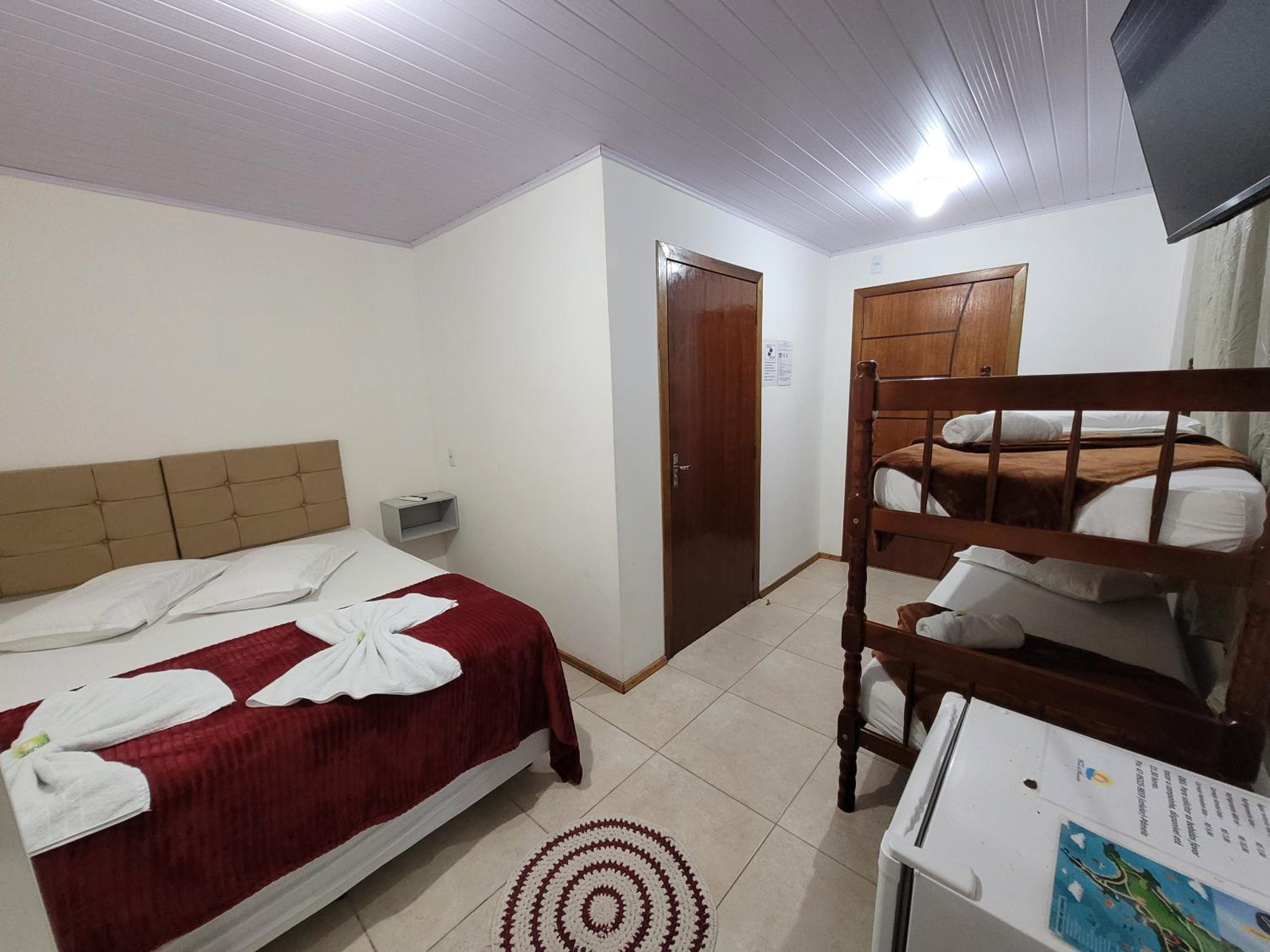 Deluxe Family Room - Photo 5