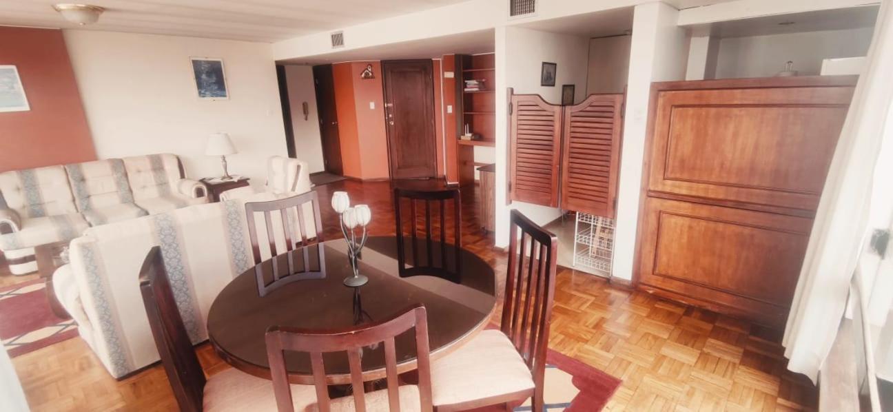 One-Bedroom Apartment with View photo 2