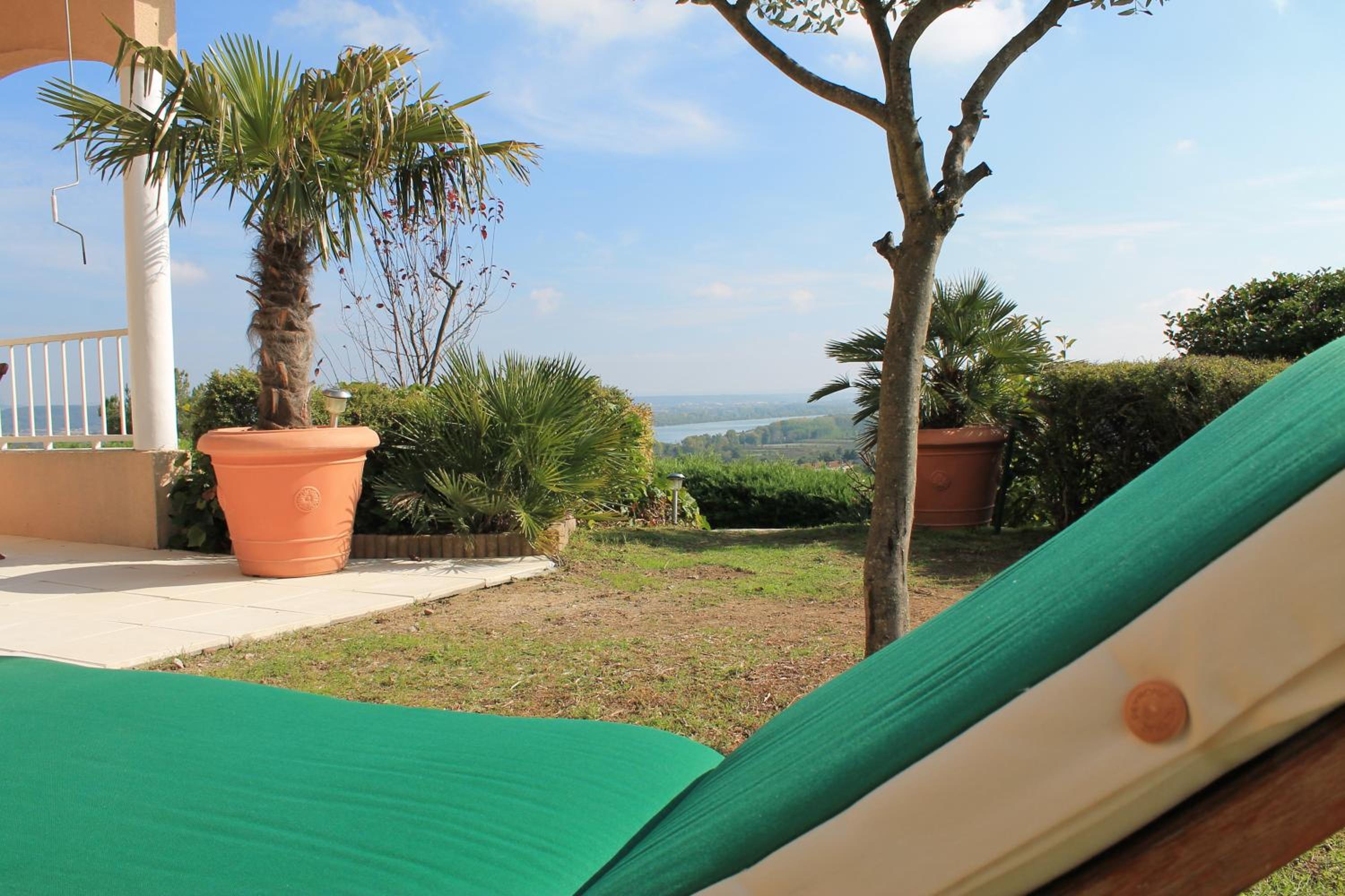 Double Room with Balcony - Photo 4