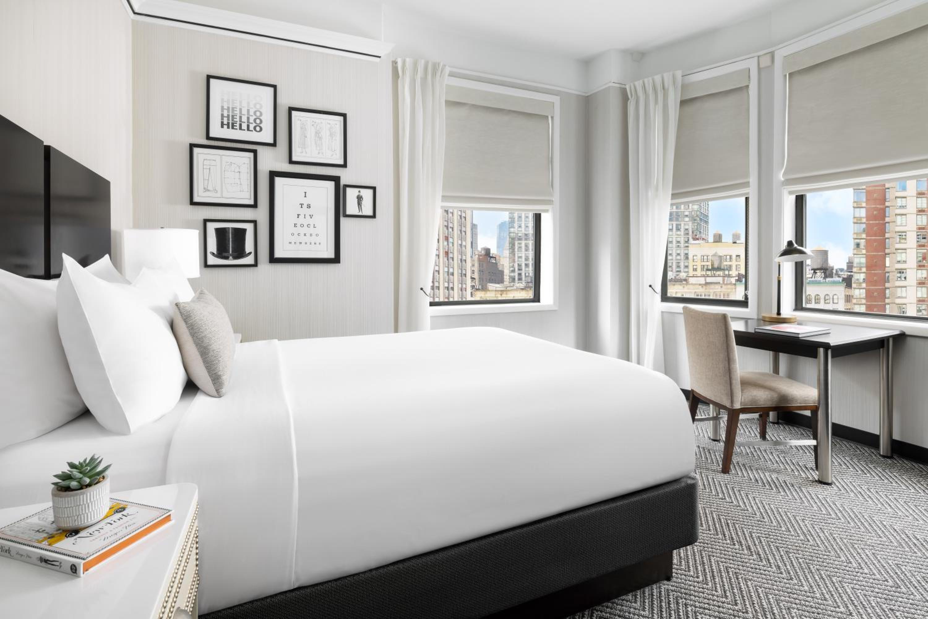 Double Room thumbnail 5