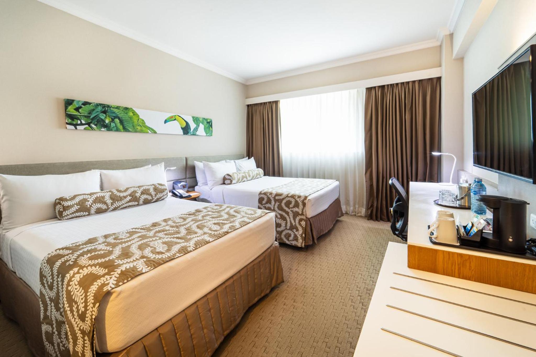 Standard Double Room with Two Double Beds - Photo 6