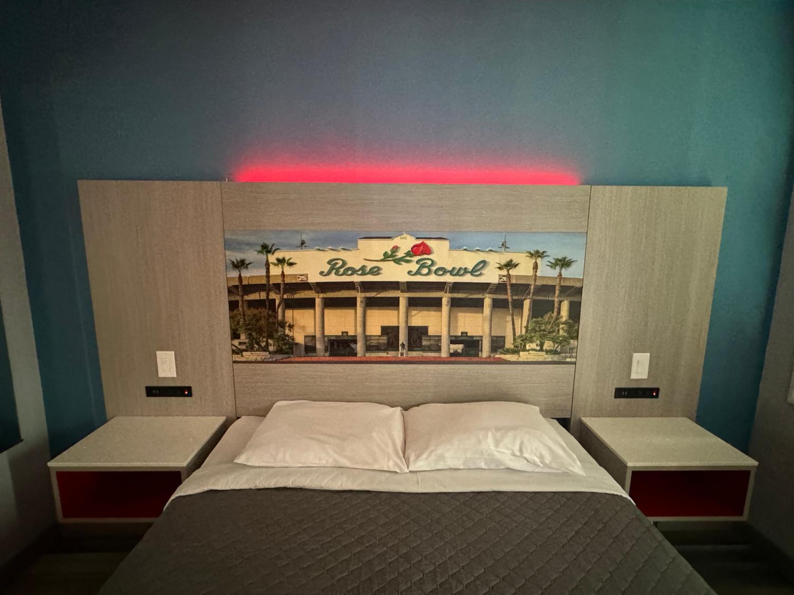 Queen Room - Photo 20