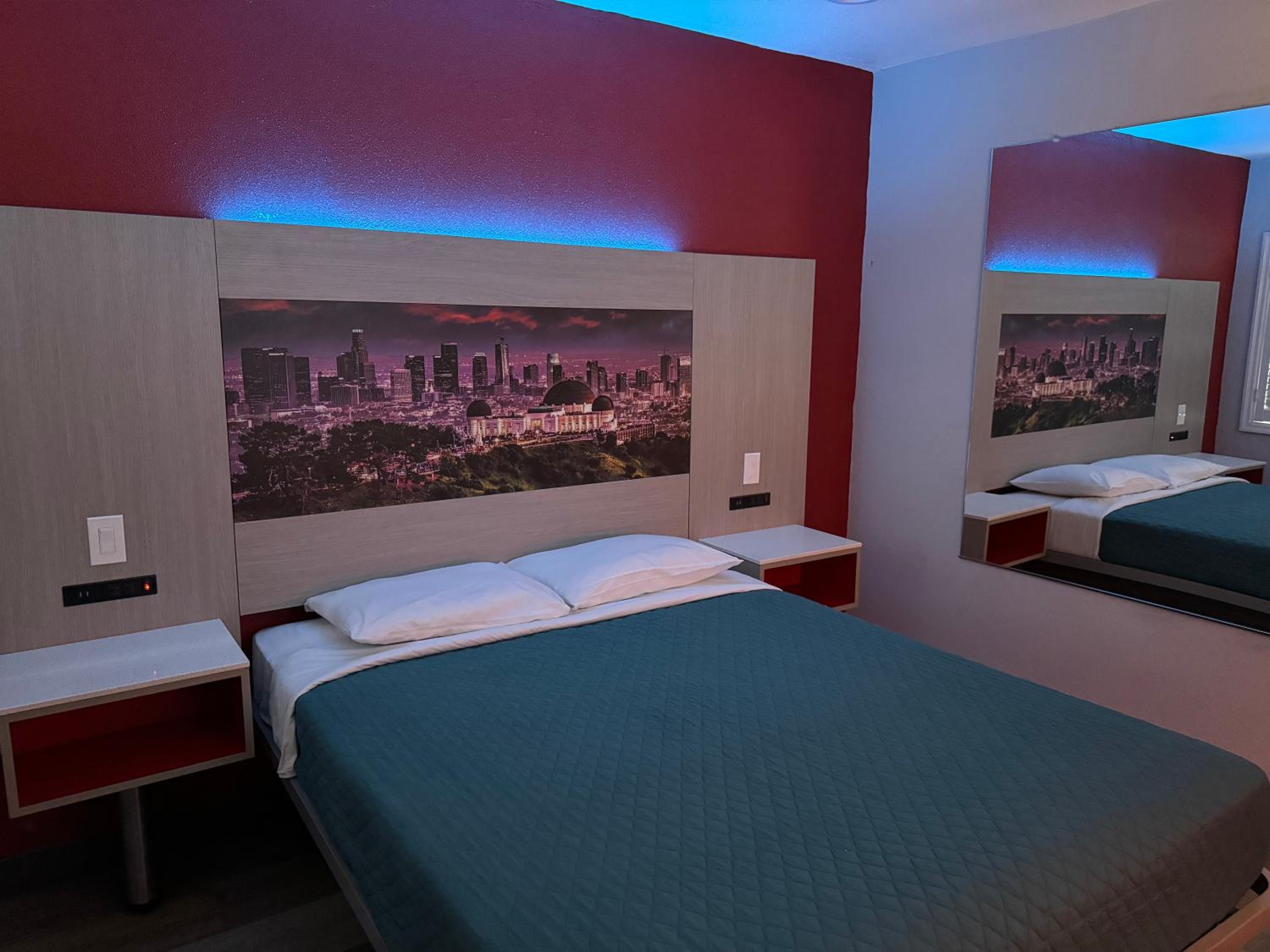 Queen Room - Photo 33