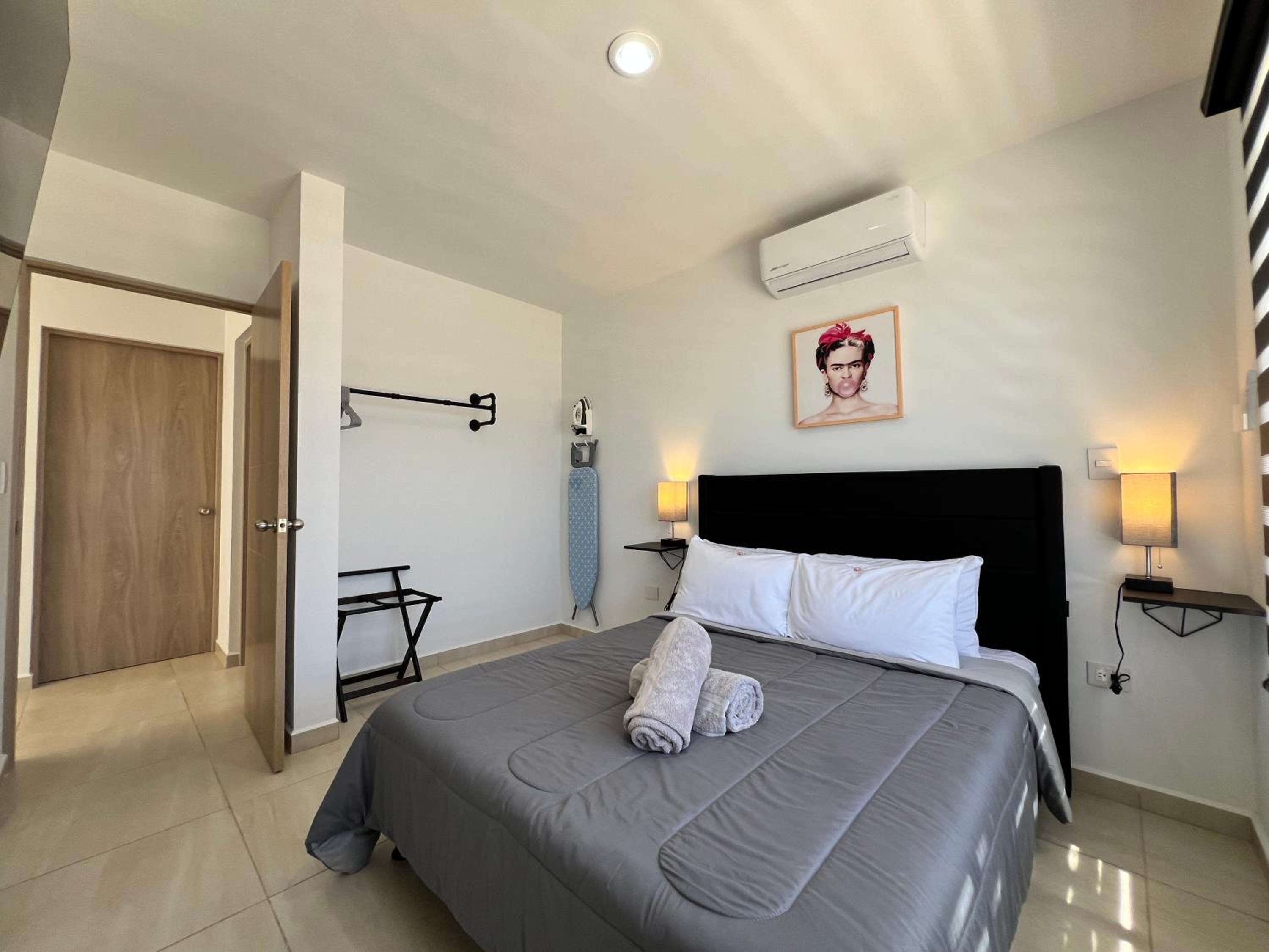 Three-Bedroom House photo 1