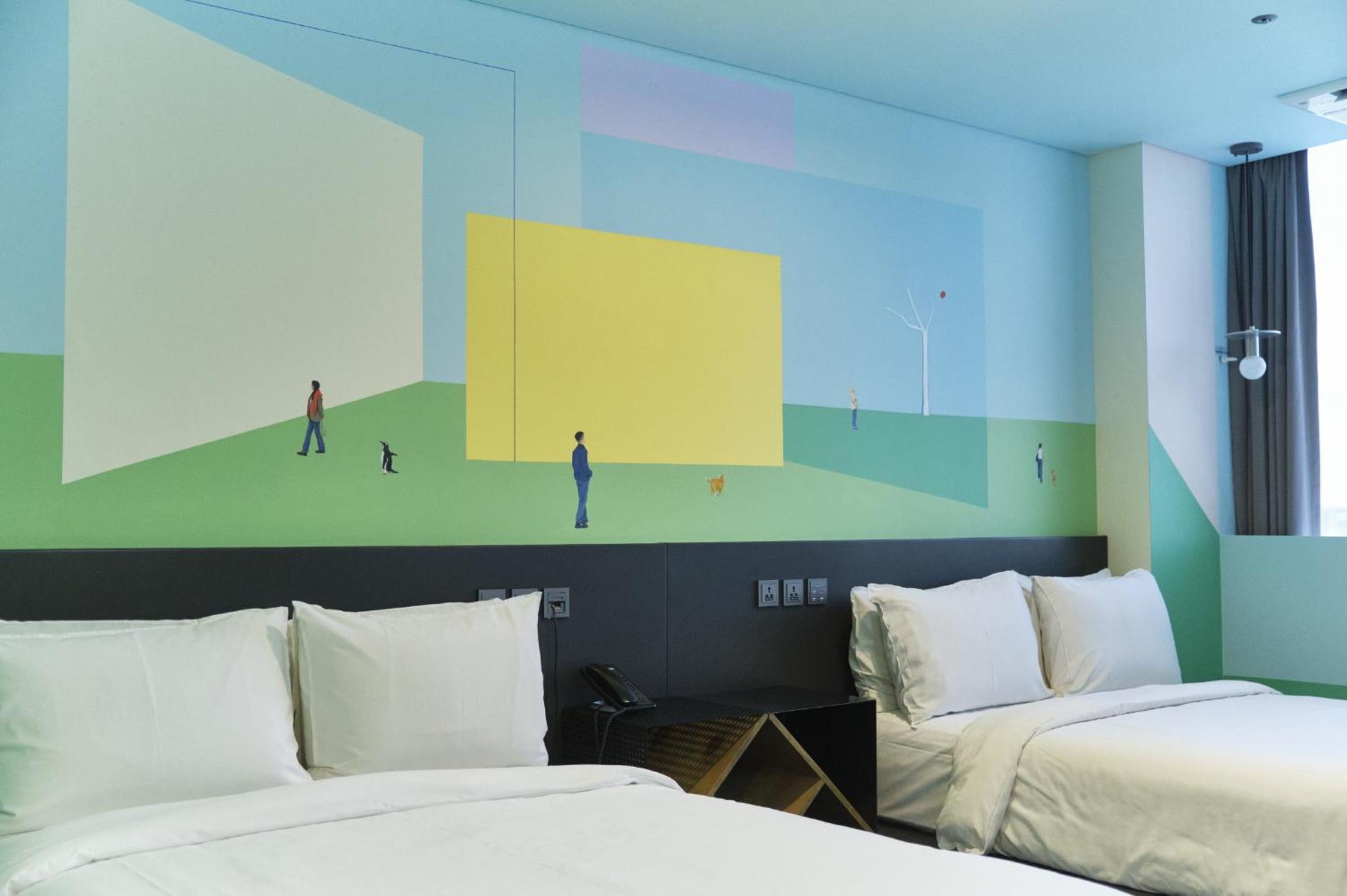 Superior Double Room with Two Double Beds photo 3