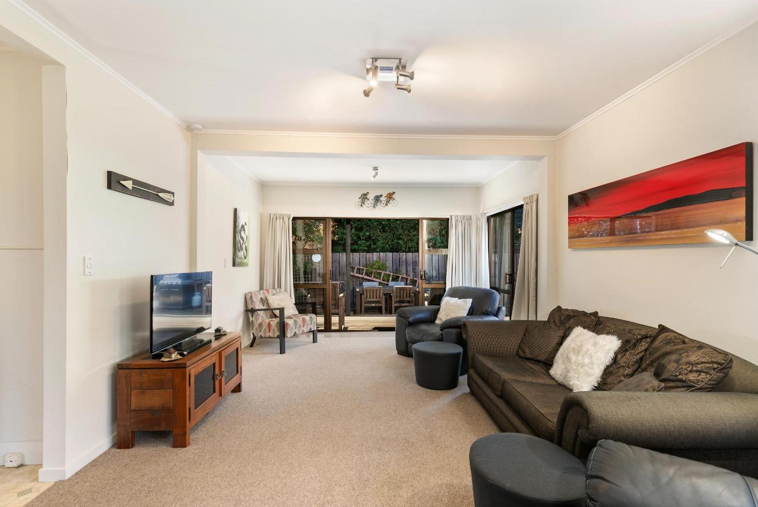 Two-Bedroom House photo 1