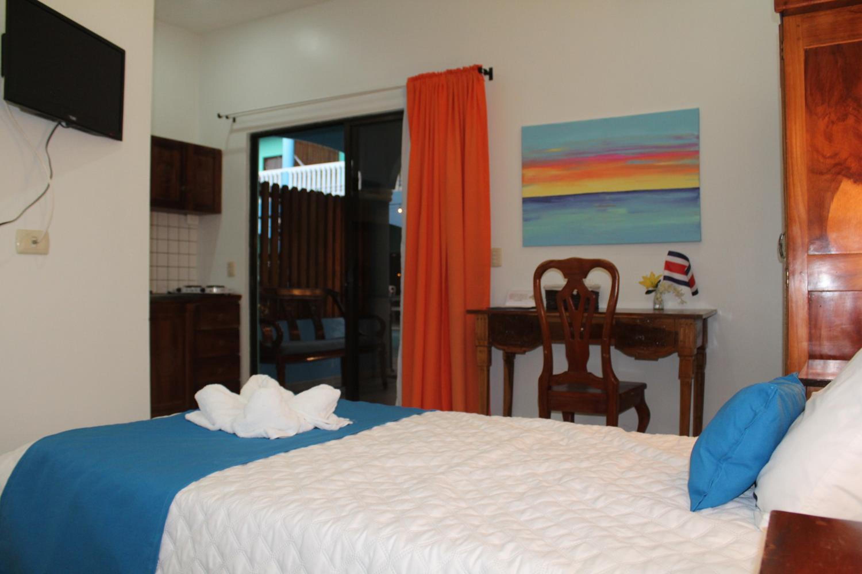 Twin Room with Terrace photo 2