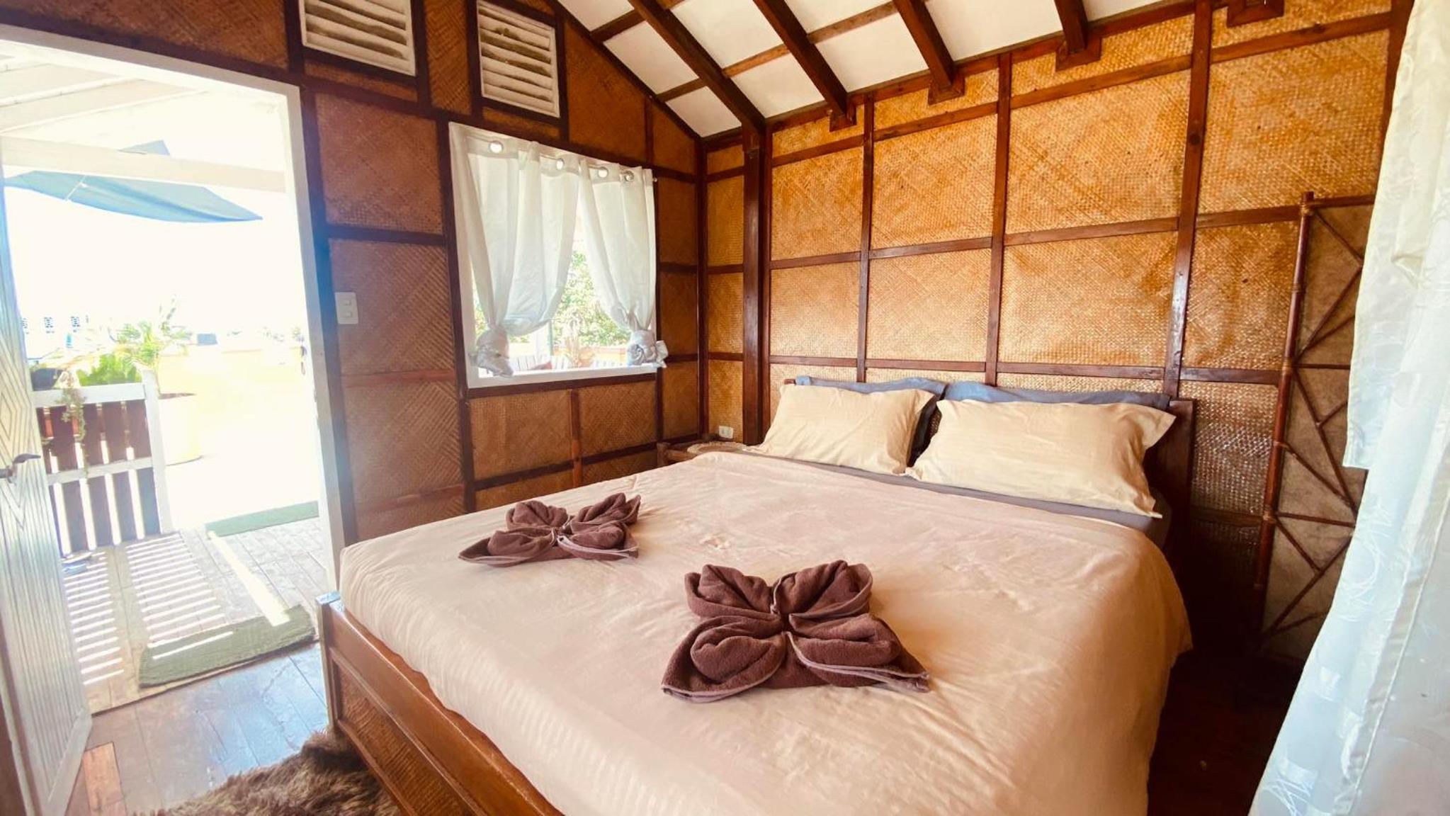 Bungalow photo 1