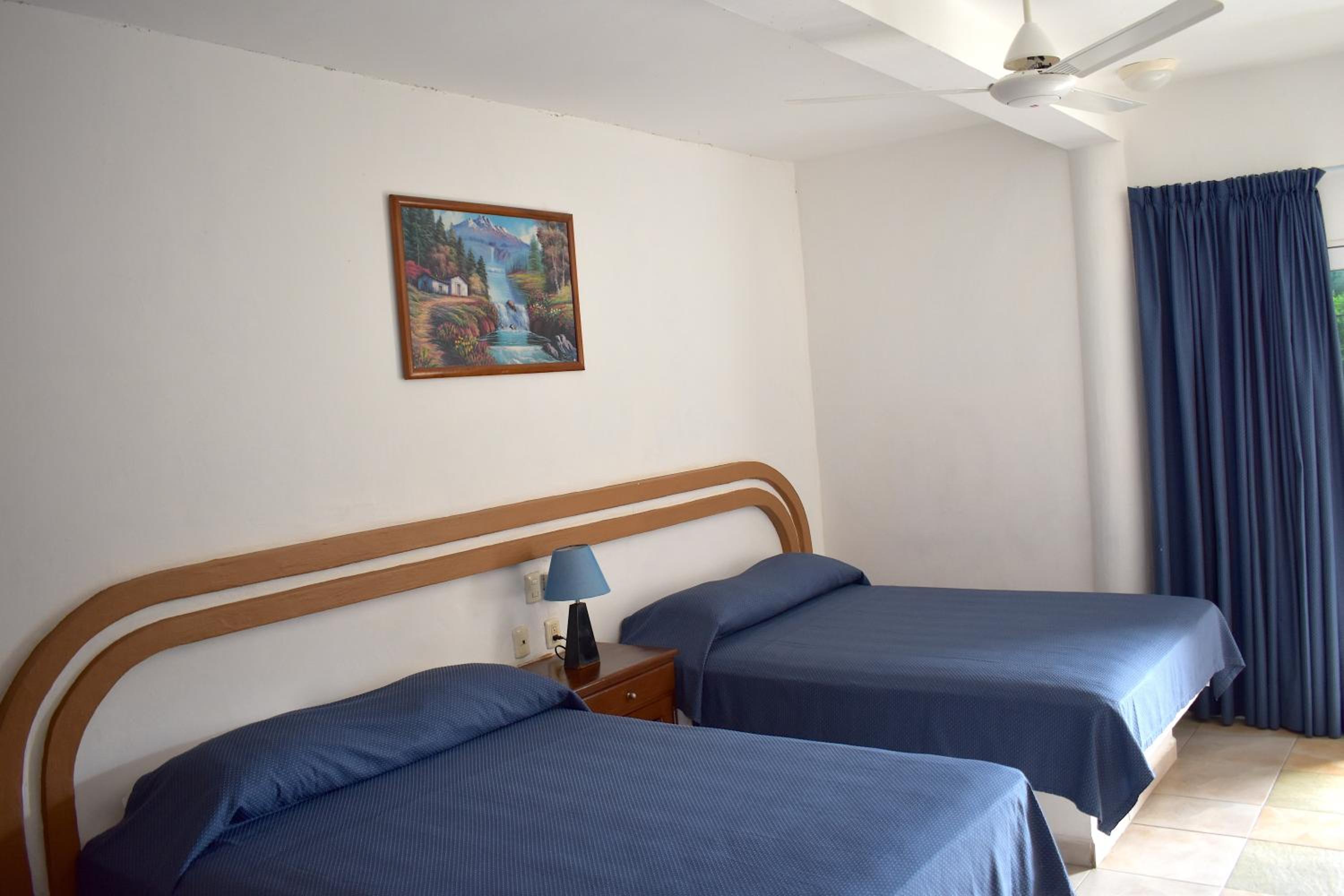 Superior Quadruple Room - Photo 6