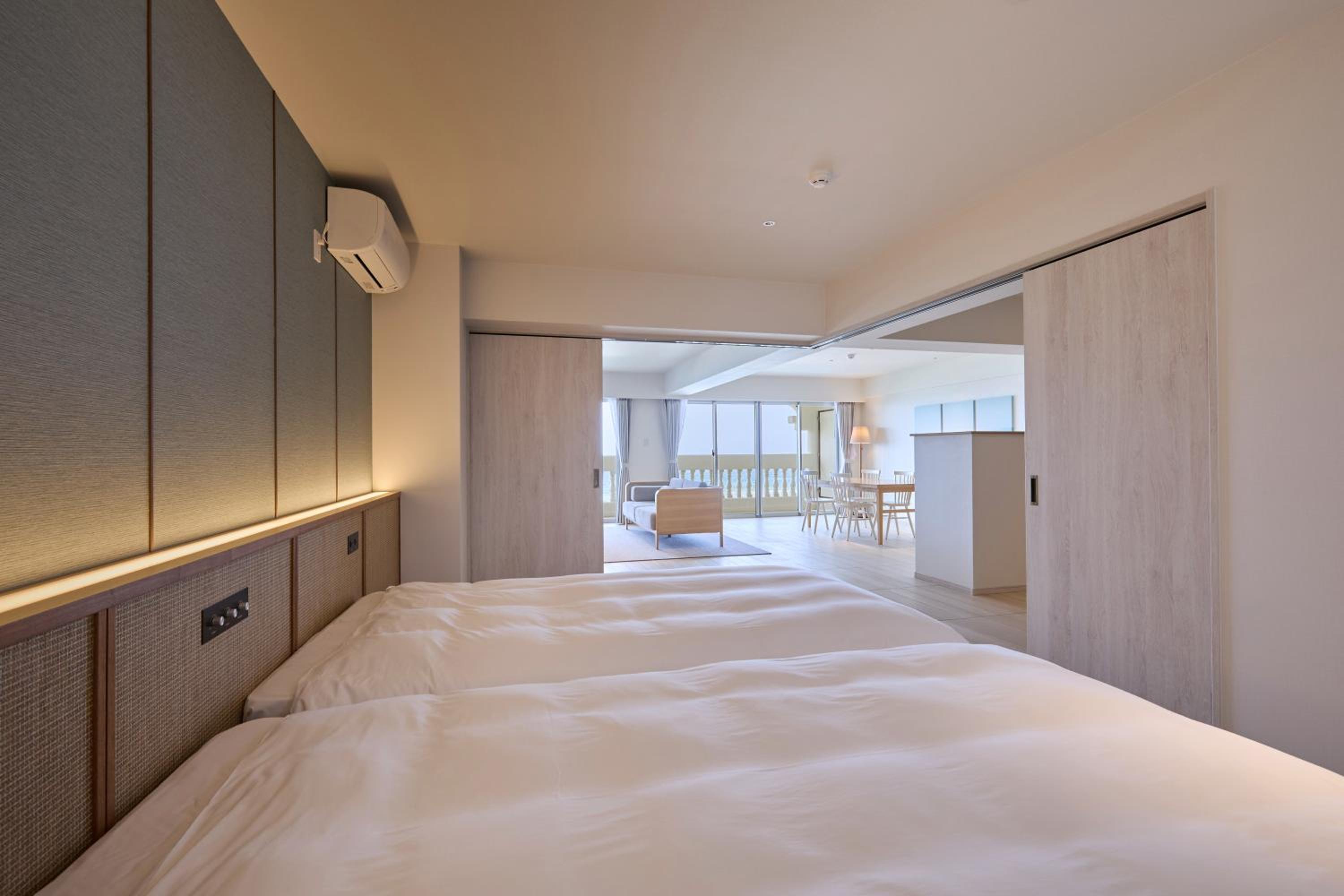 Deluxe Twin Room photo 2