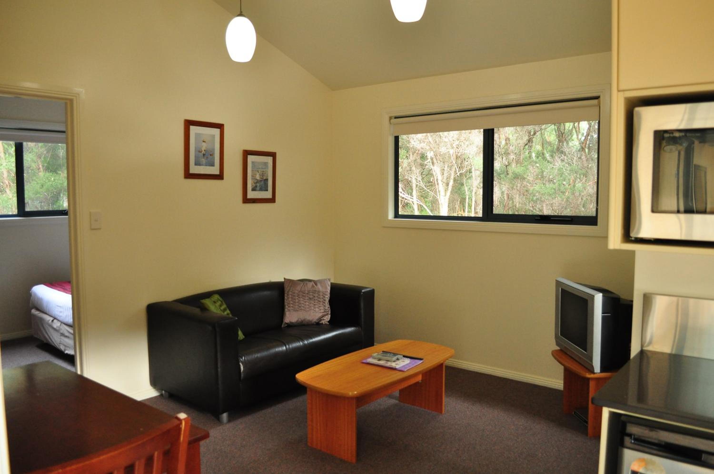 Retreat One-Bedroom Cottage photo 1