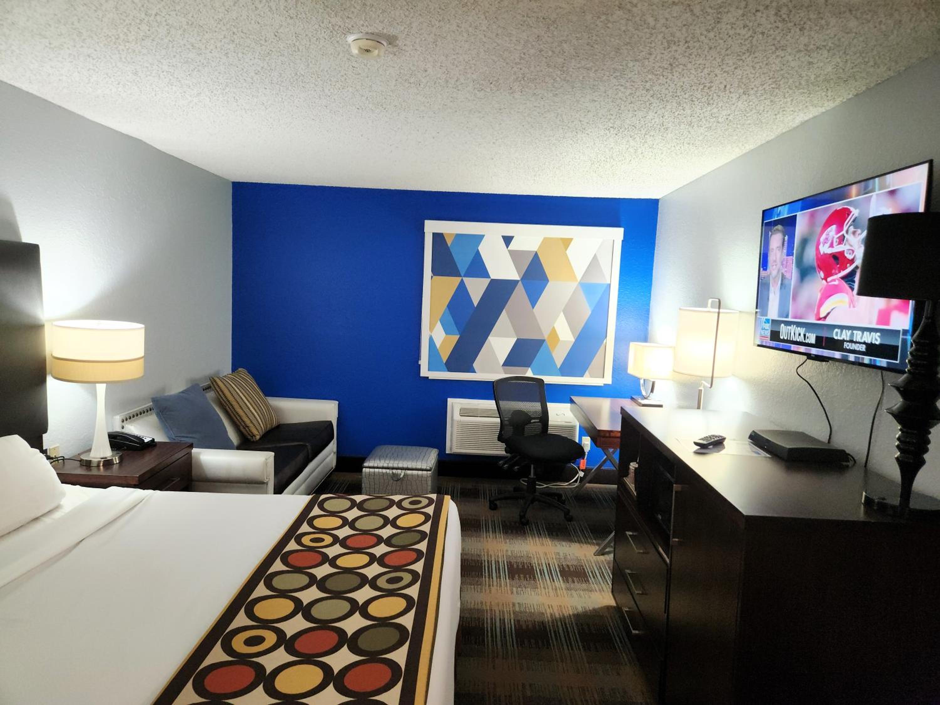 Superior King Room - Photo 1
