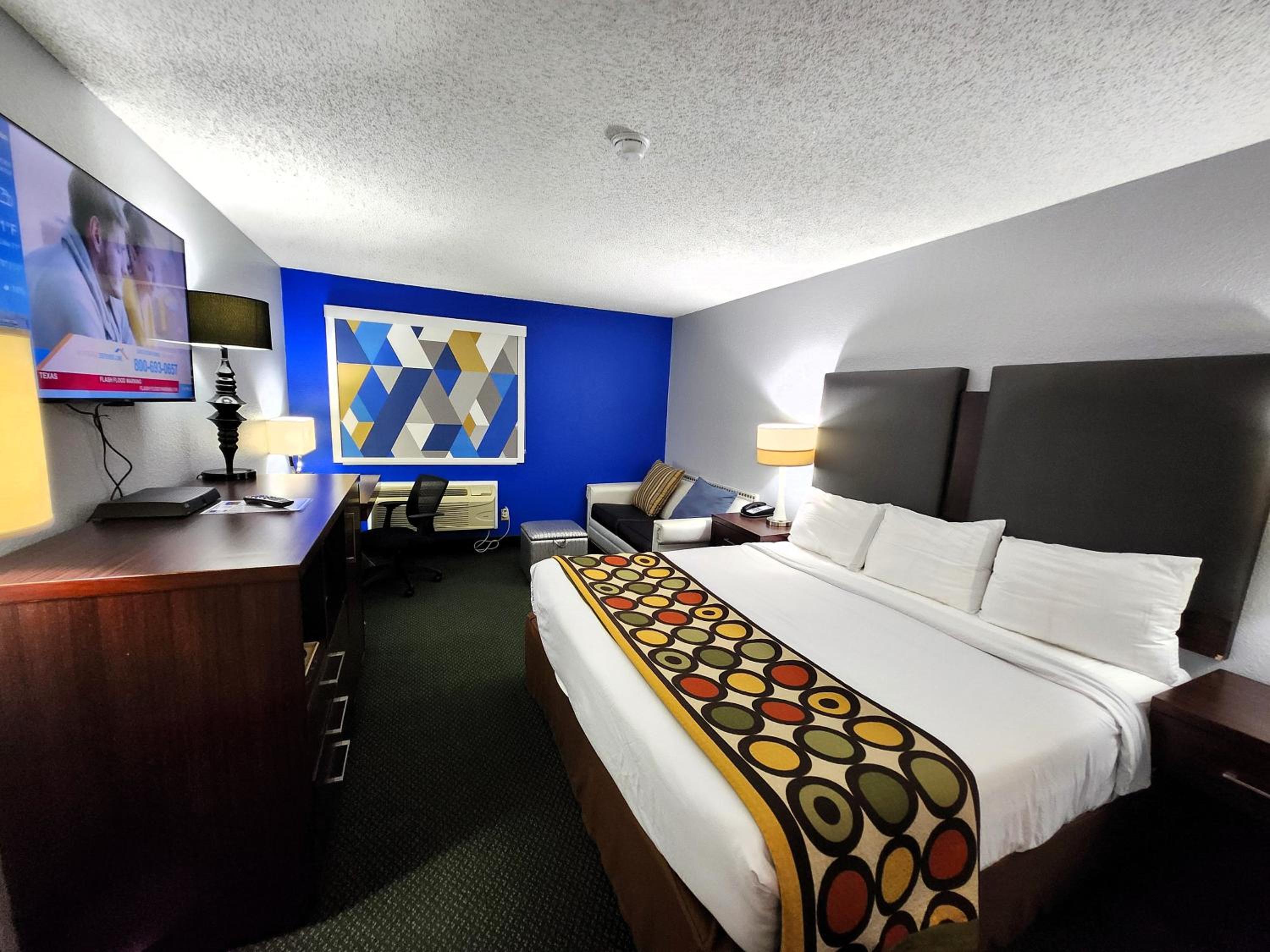 King Room - Disability Access - Photo 1
