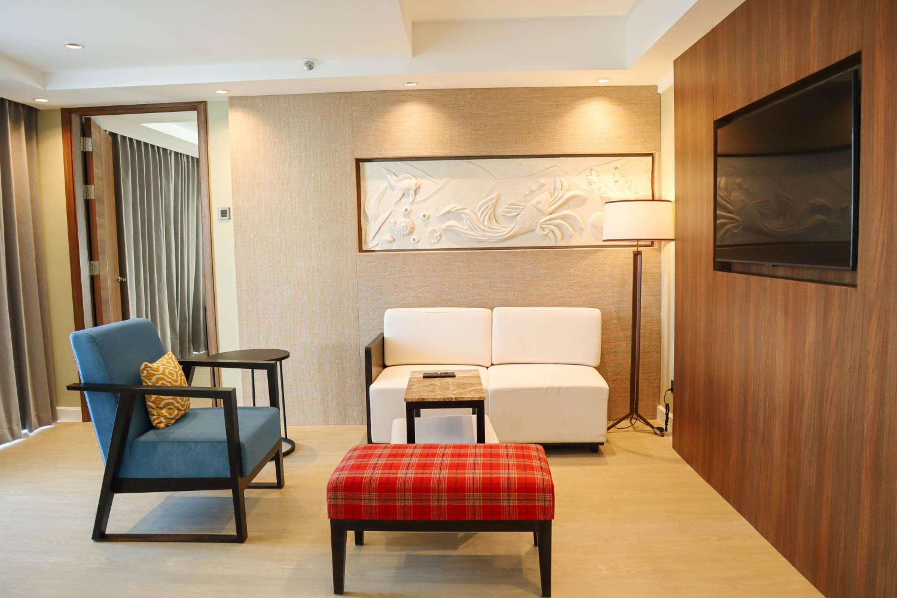 Grand Majestic Suite - Photo 11