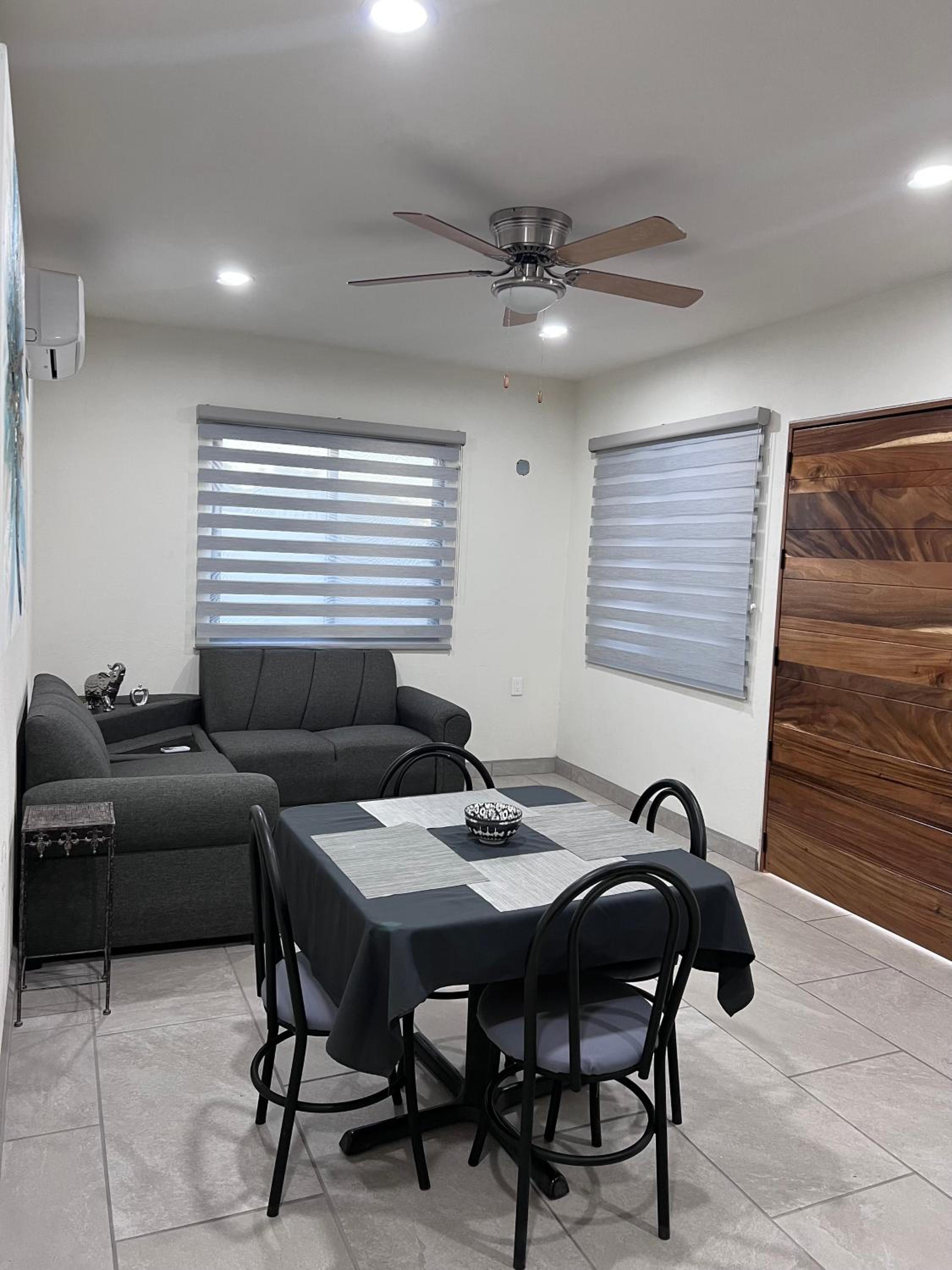 Family Room photo 2