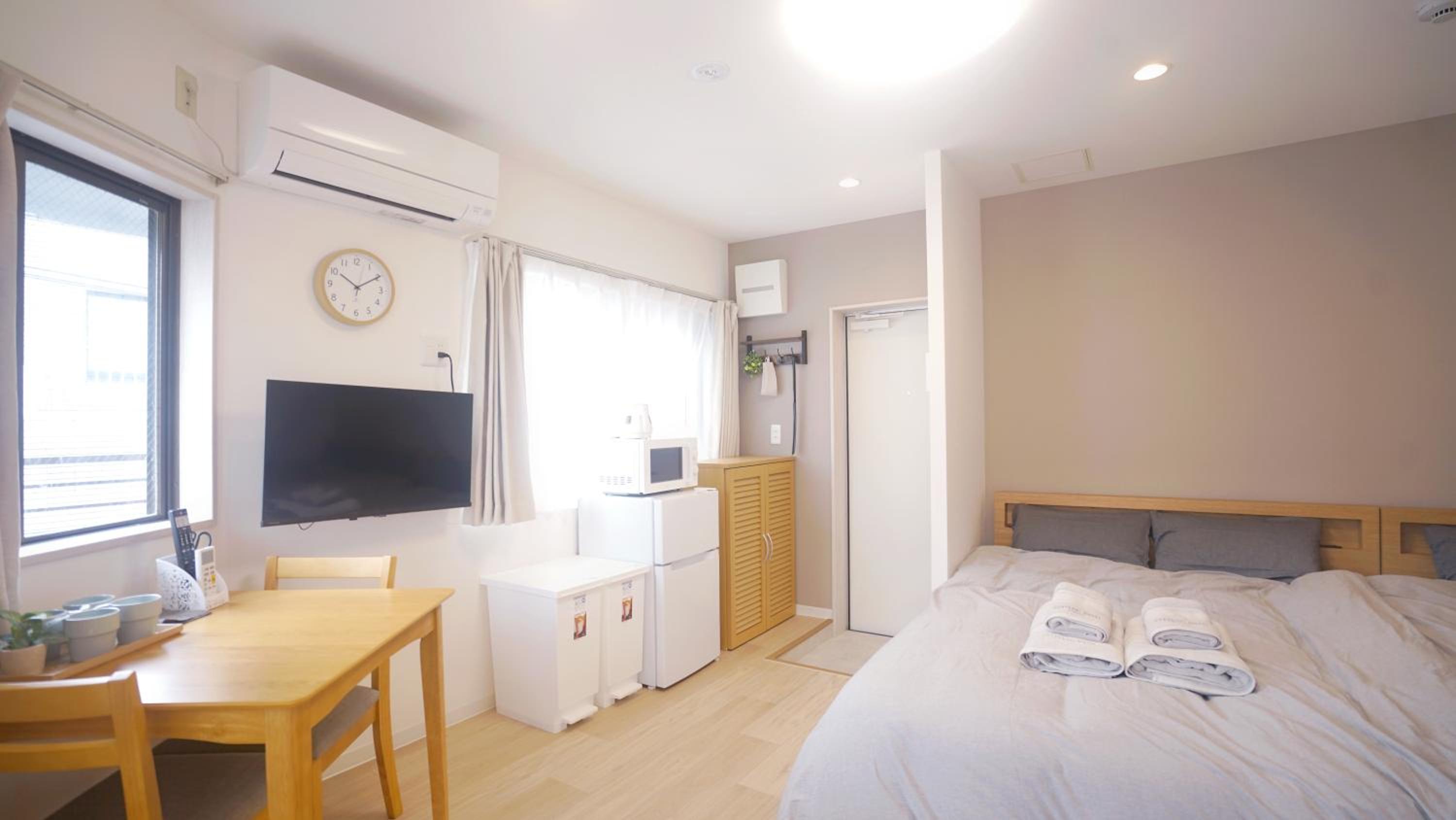 One-Bedroom Apartment with Terrace photo 1