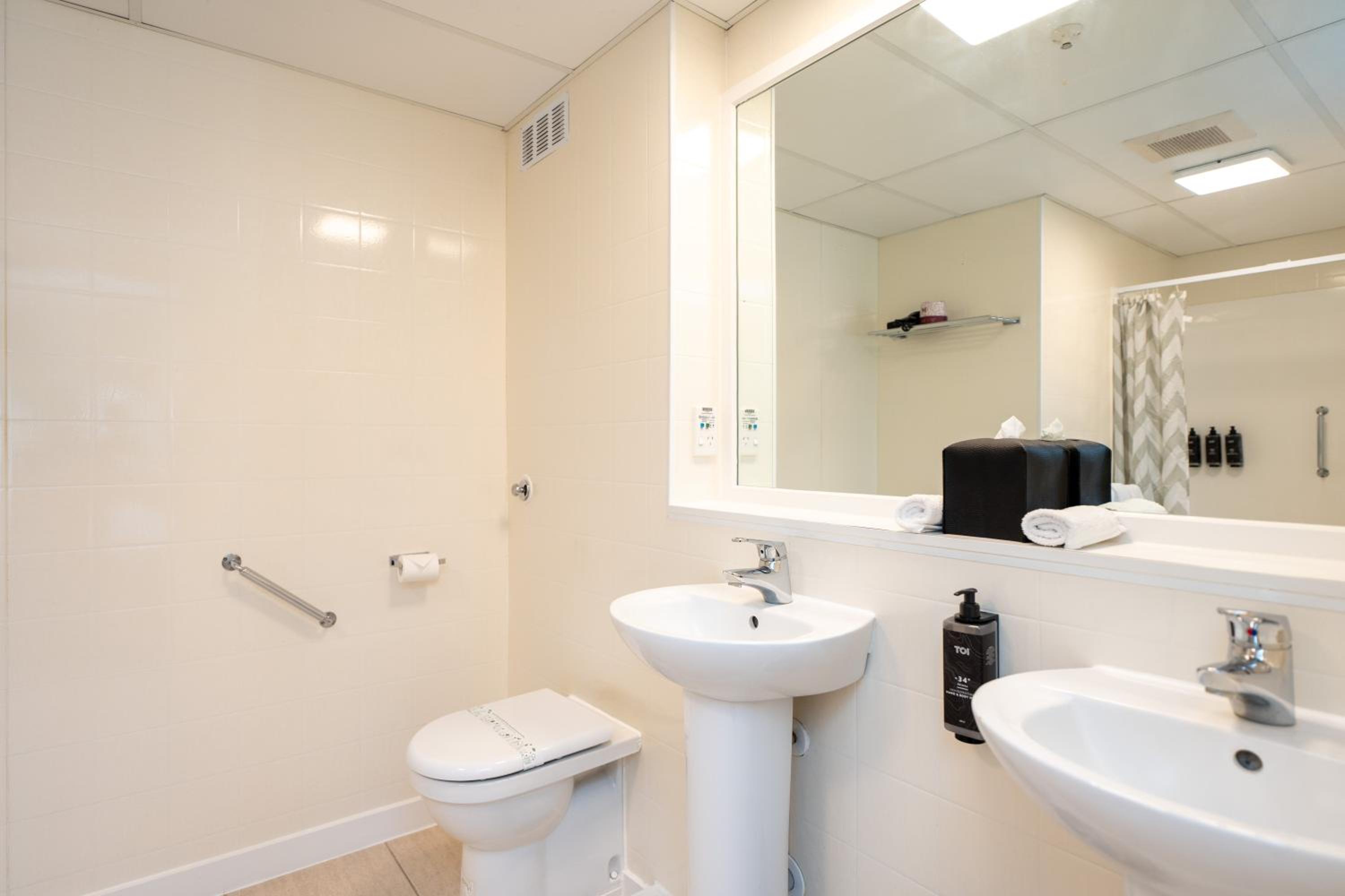 Standard Double Room photo 2