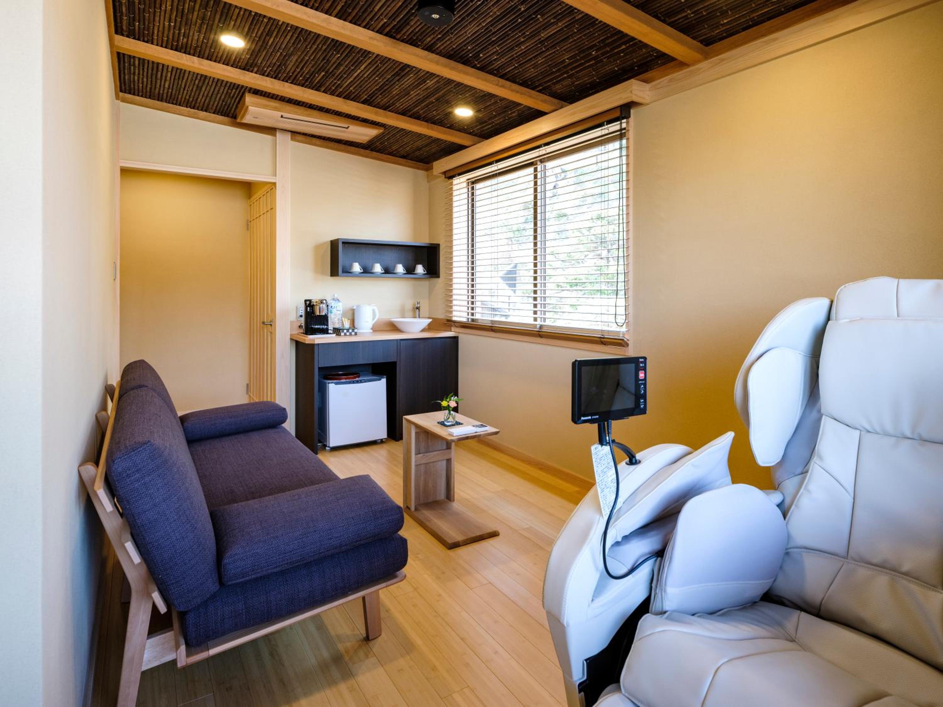 Deluxe Japanese-Style Room photo 1