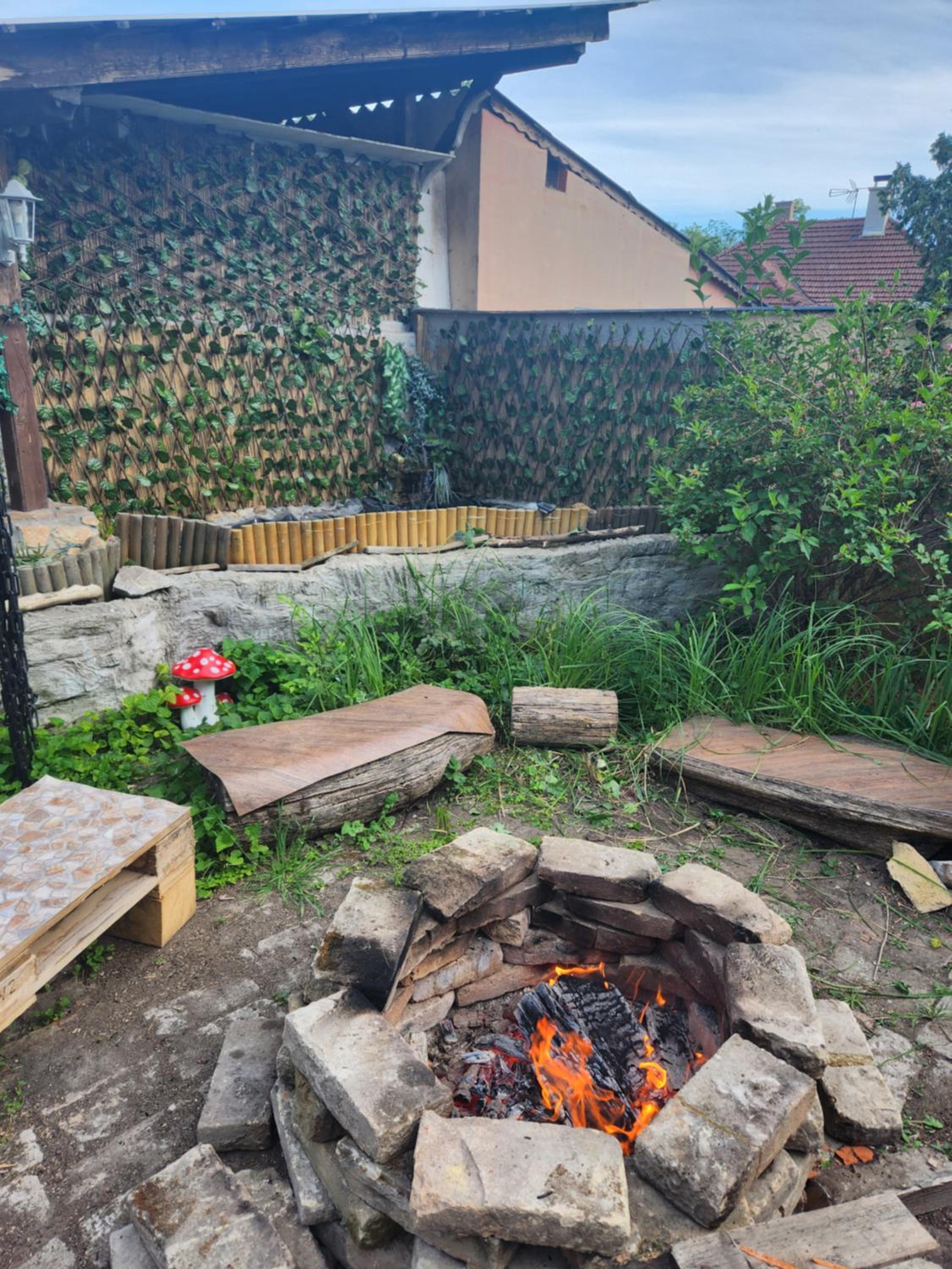 Two-Bedroom Apartment with Garden View photo 3