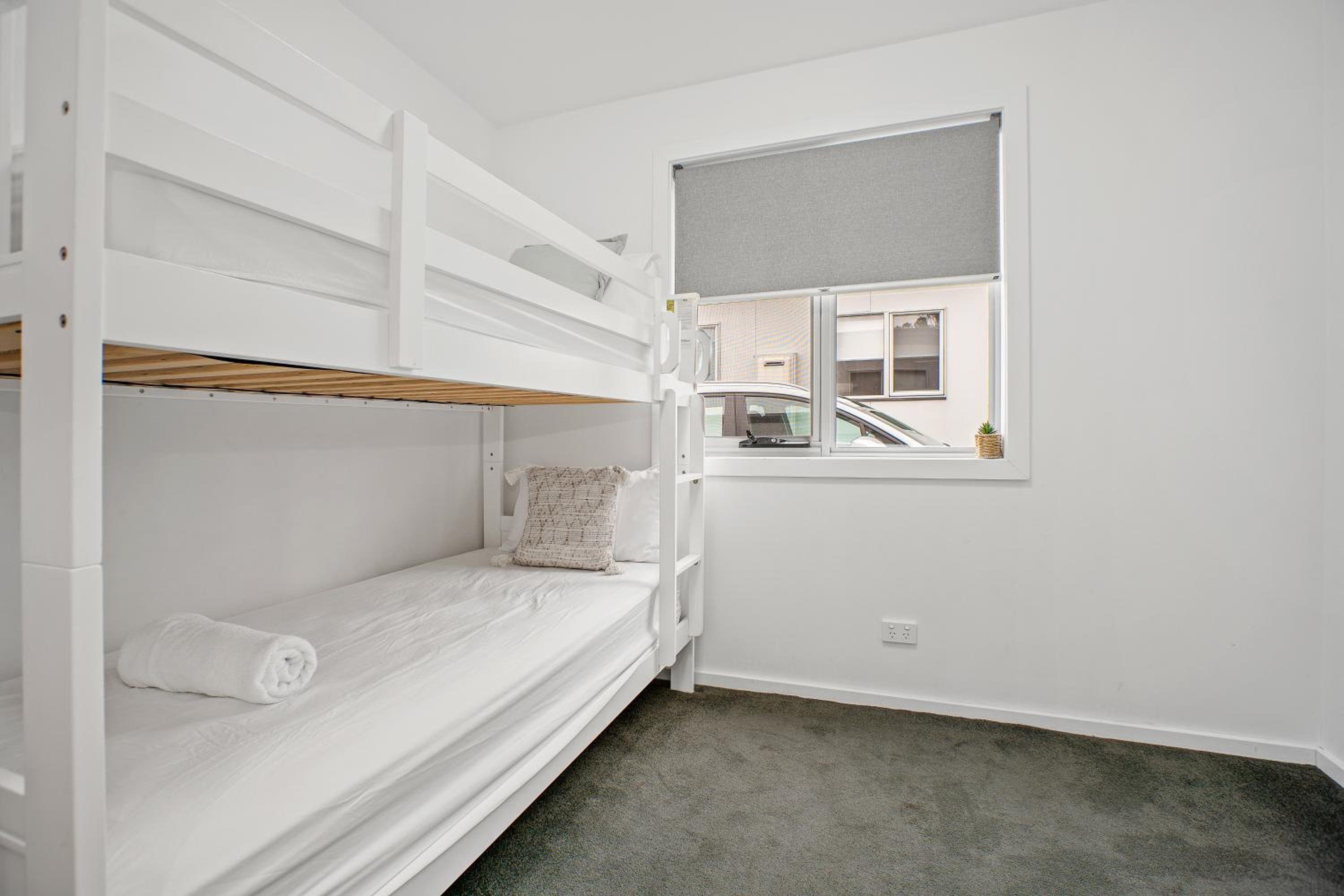 Bay View Cabin - Sleeps 6 photo 1
