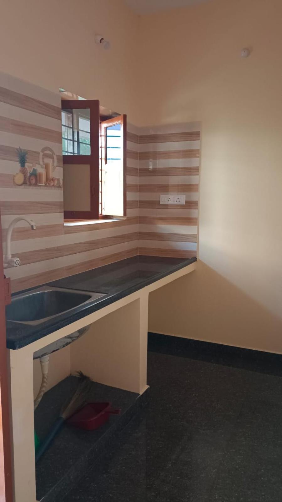 Deluxe Single Room photo 3