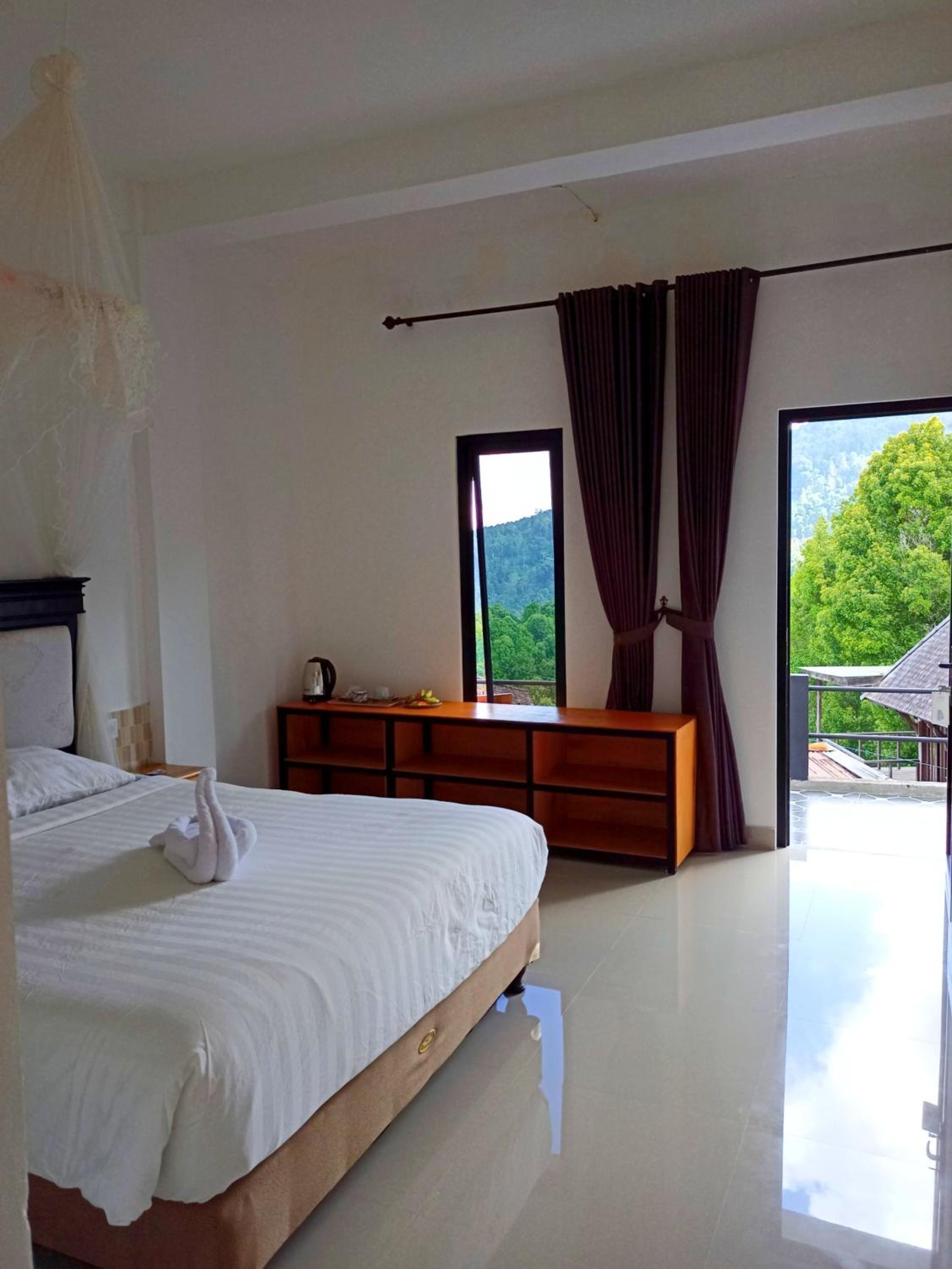 Double Room with Mountain View