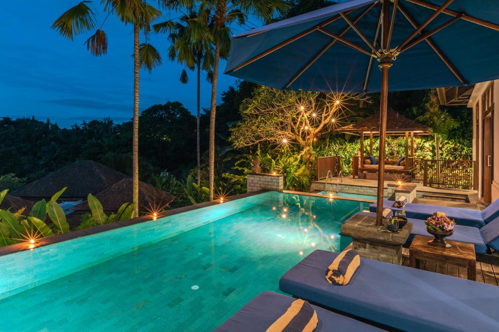 Three-Bedroom Villa - Photo 39