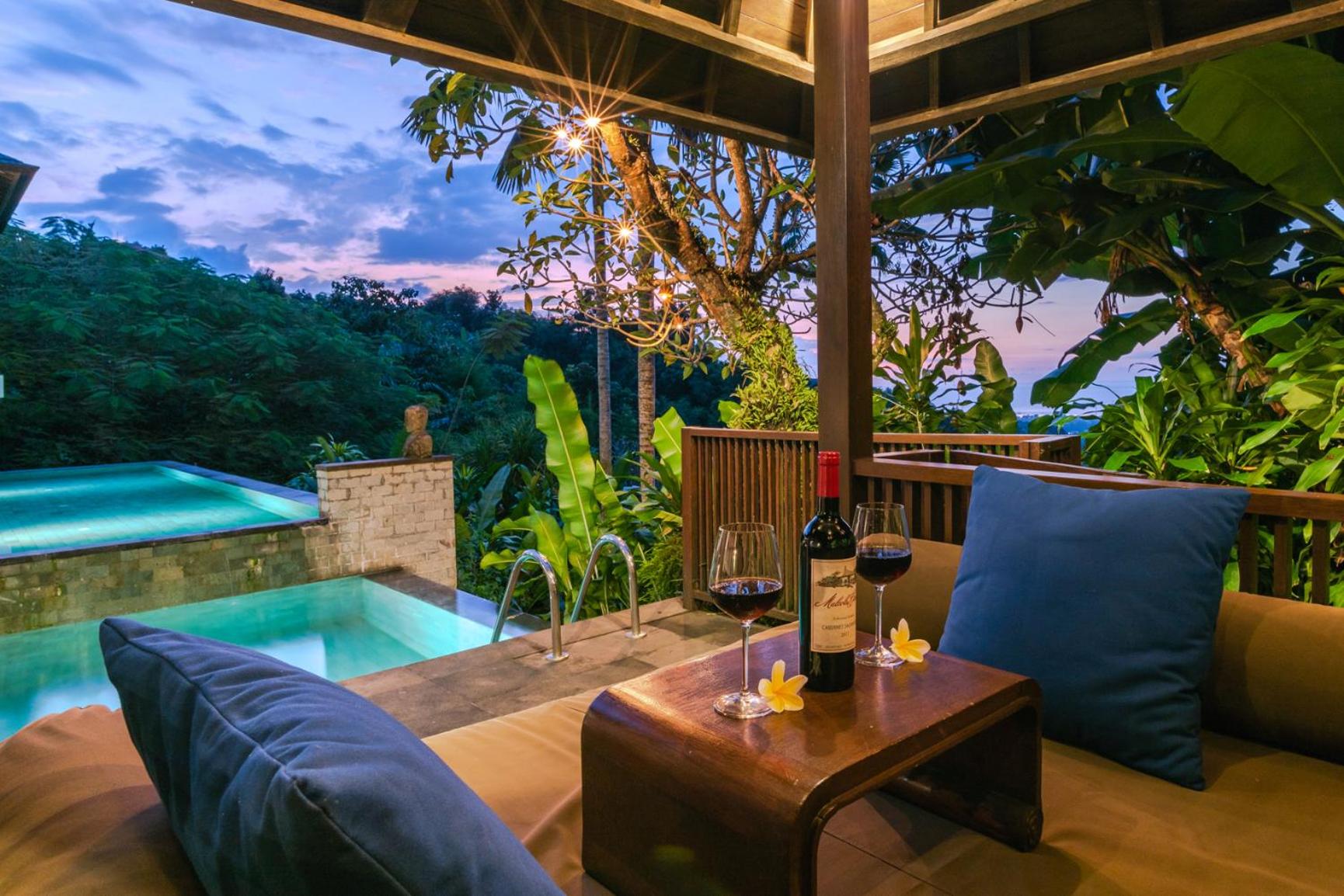 Three-Bedroom Villa - Photo 37