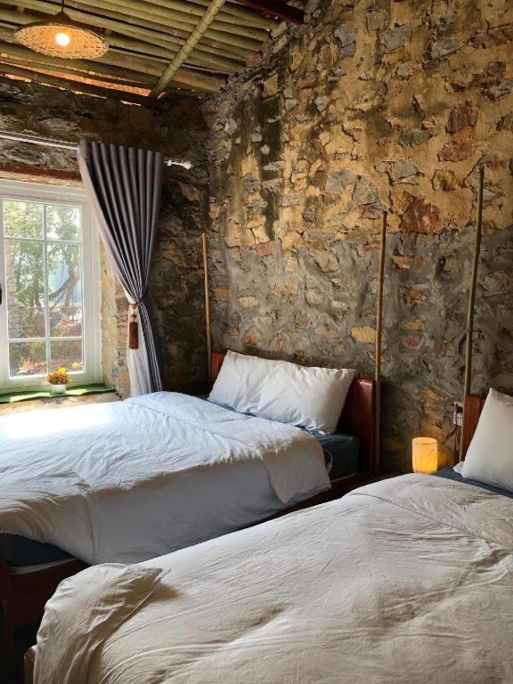 Double Or Twin Room With Shared Bathroom photo 3