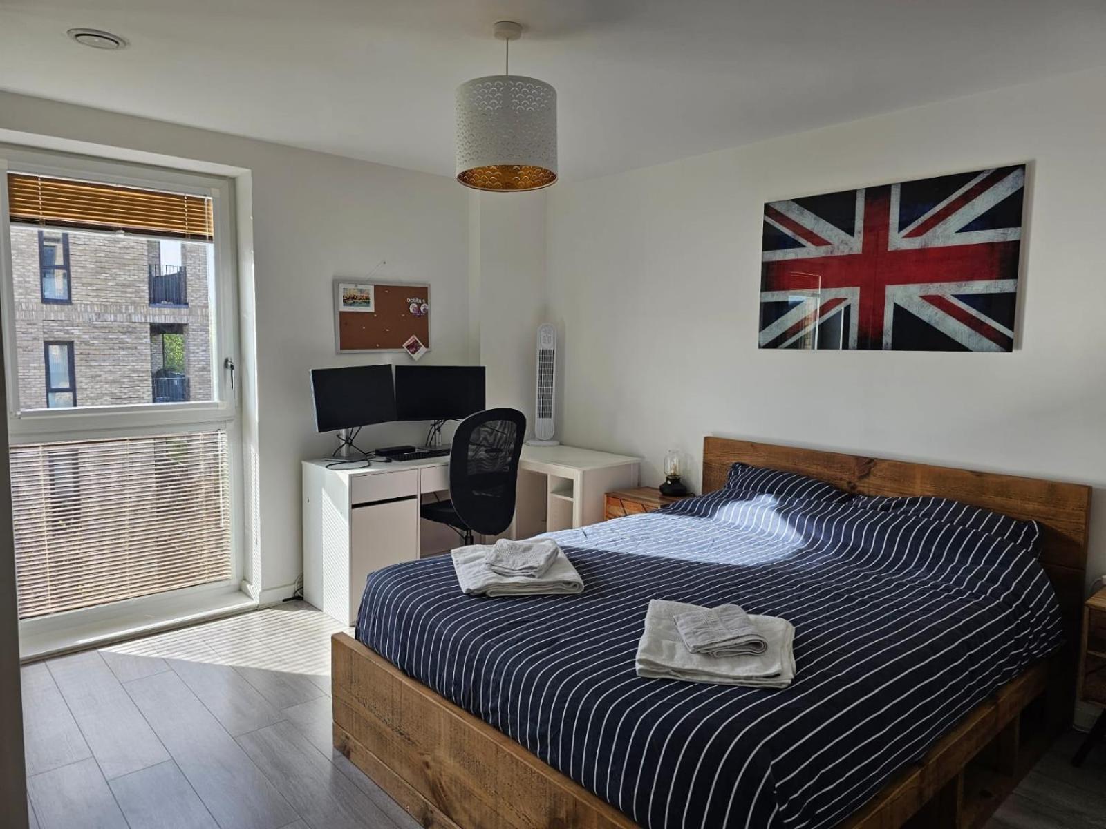 One-Bedroom Apartment photo 3