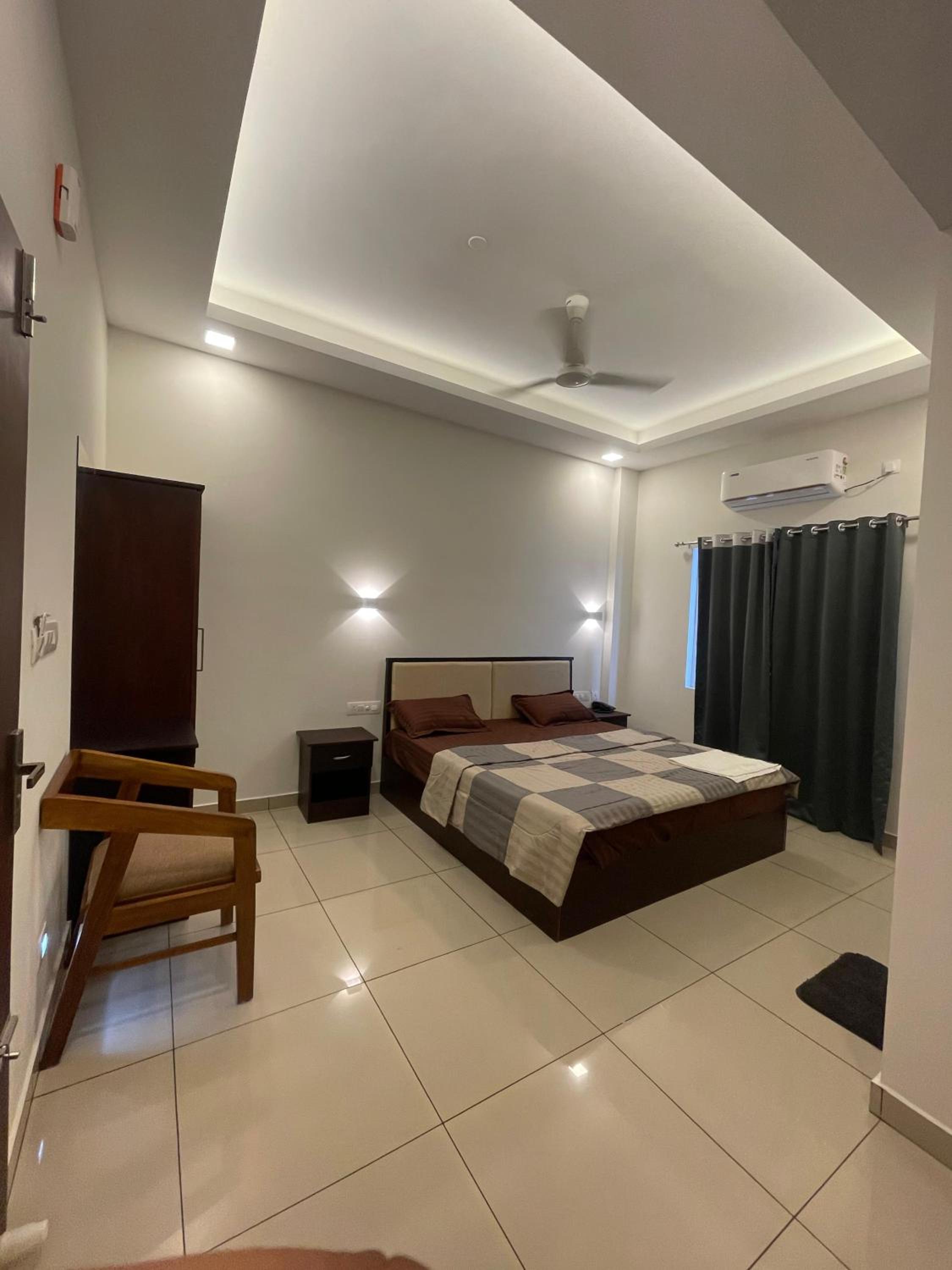 Single Room photo 3