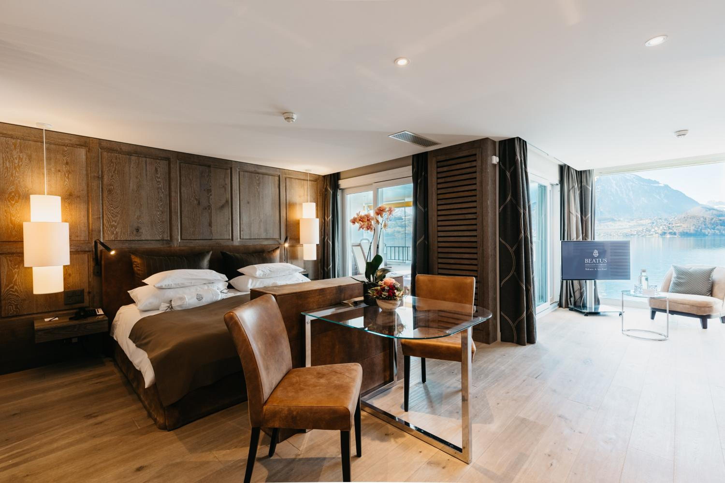 Junior Suite with Balcony